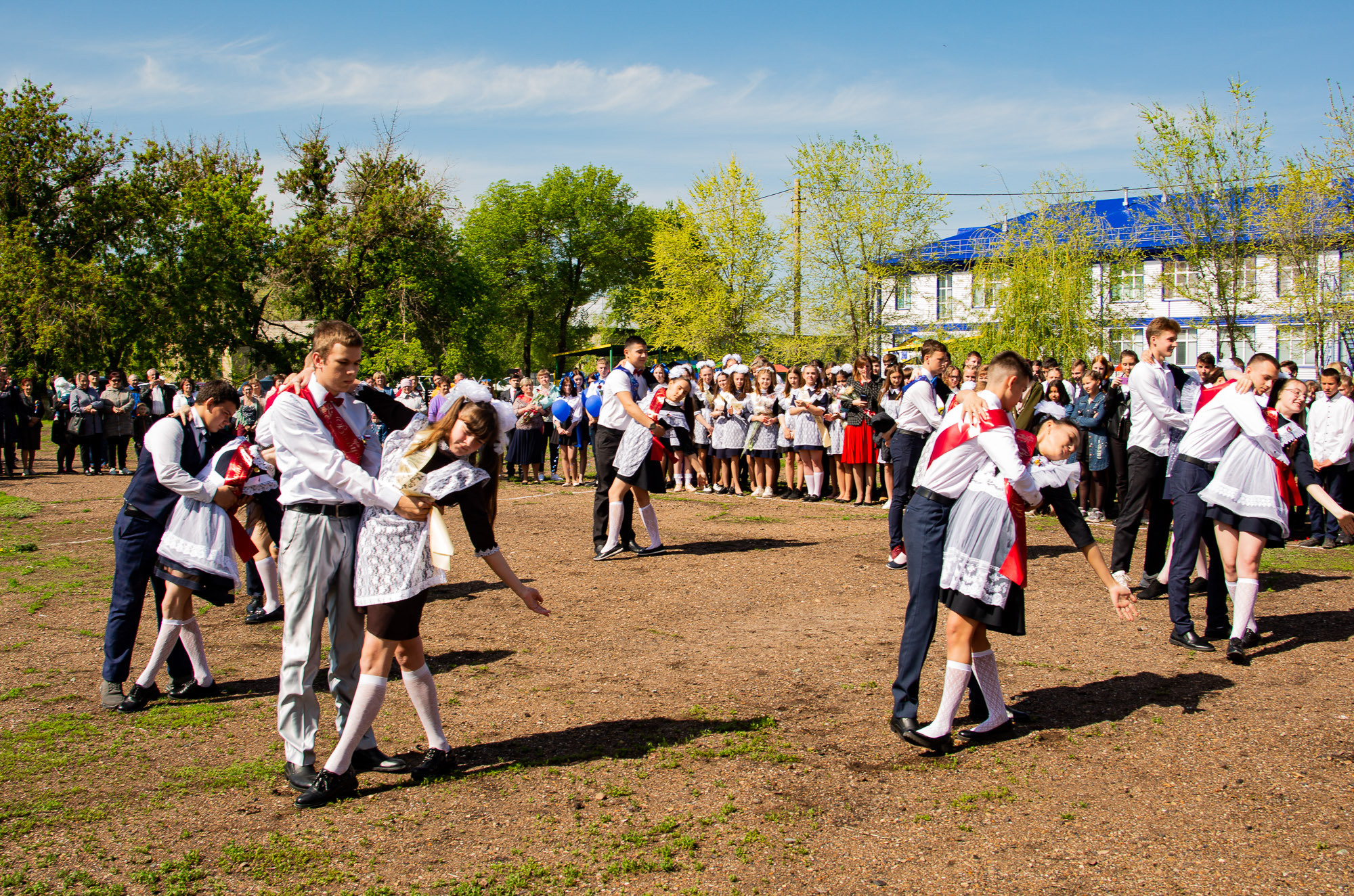 Последний звонок 2022. Валерий Логачев. Фото, музыка, видео — для души