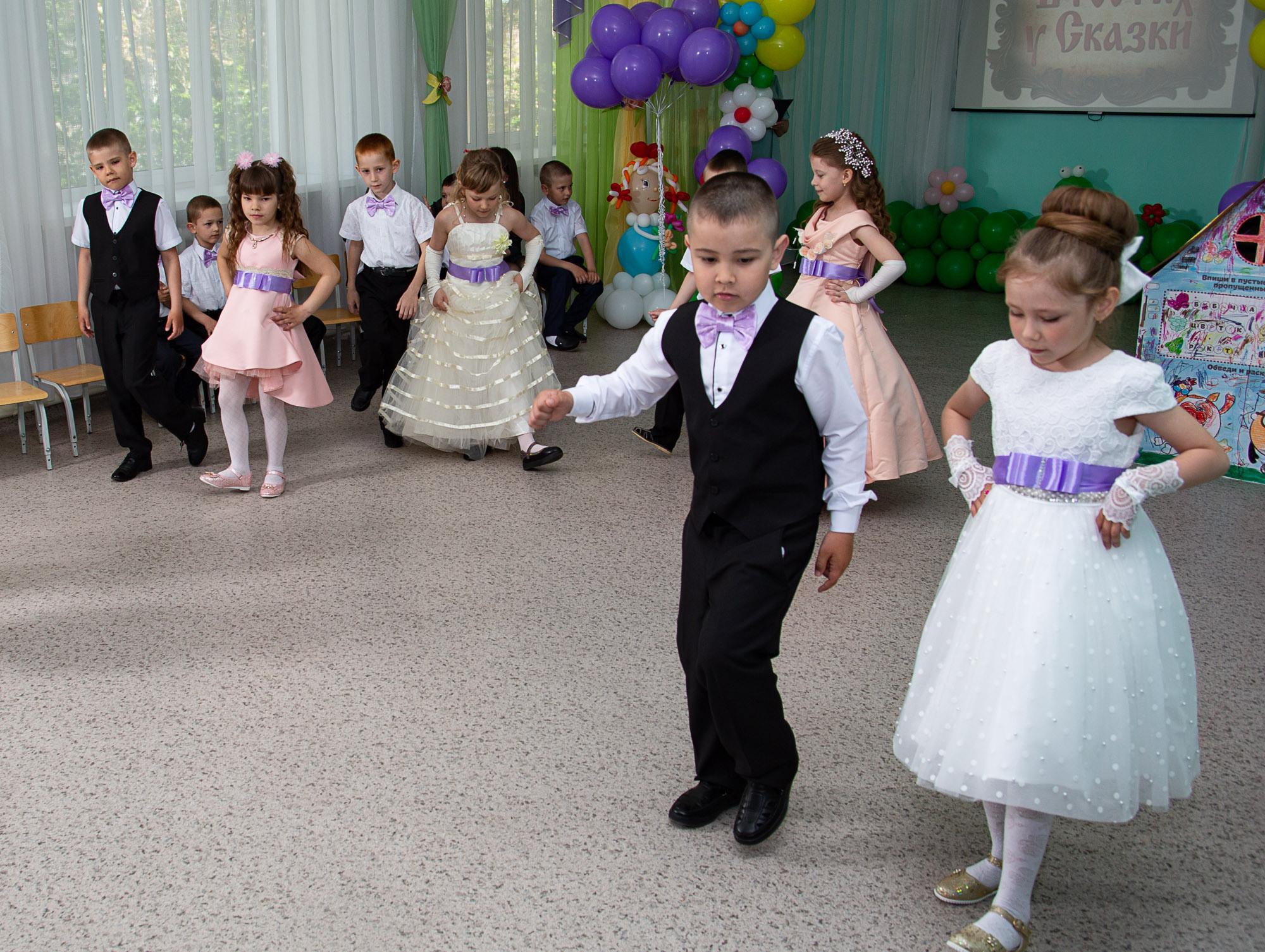 Детский сад № 1 Краснохолм. Выпуск 2022. Валерий Логачев. Фото, музыка, видео — для души