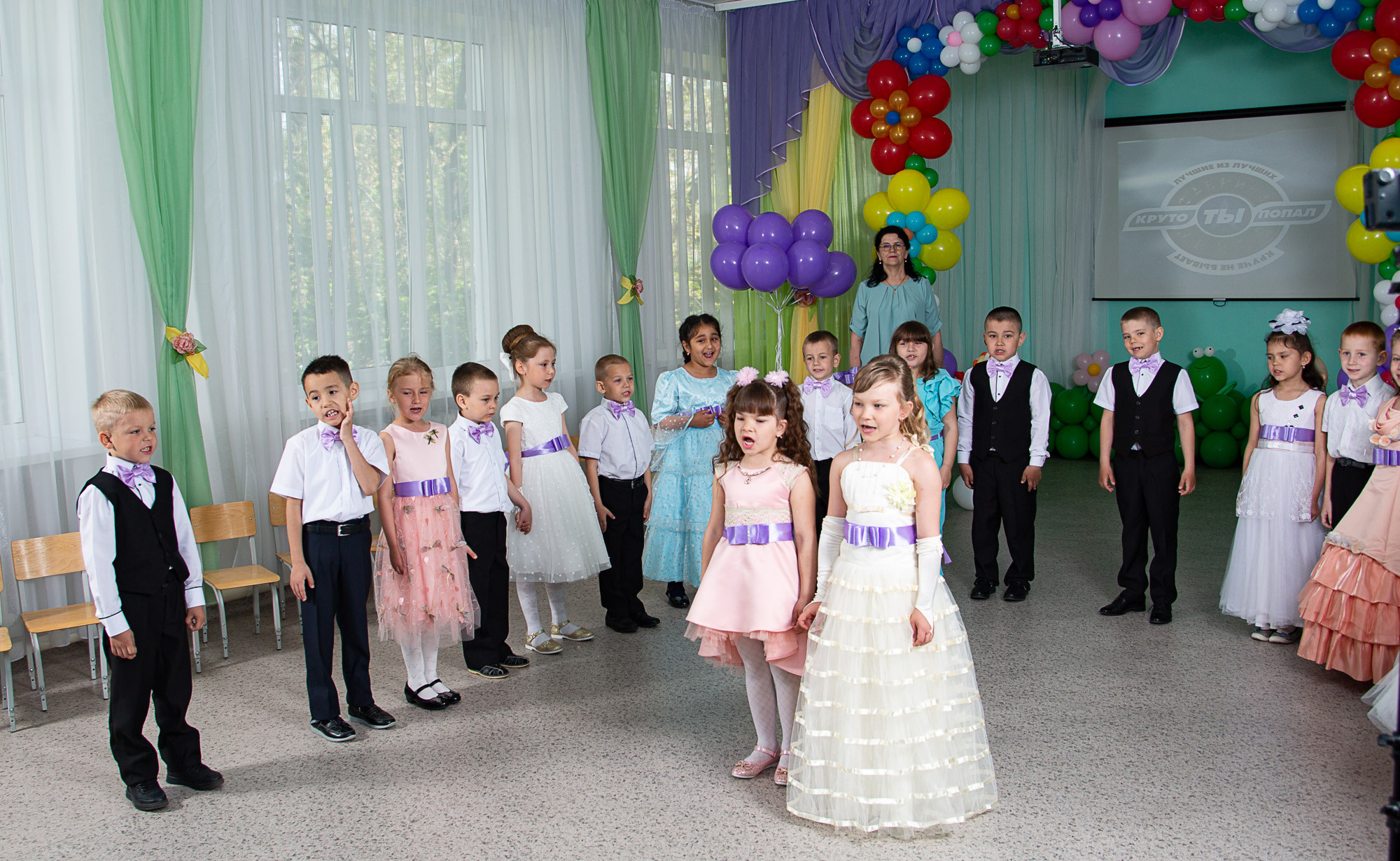 Детский сад № 1 Краснохолм. Выпуск 2022. Валерий Логачев. Фото, музыка, видео — для души