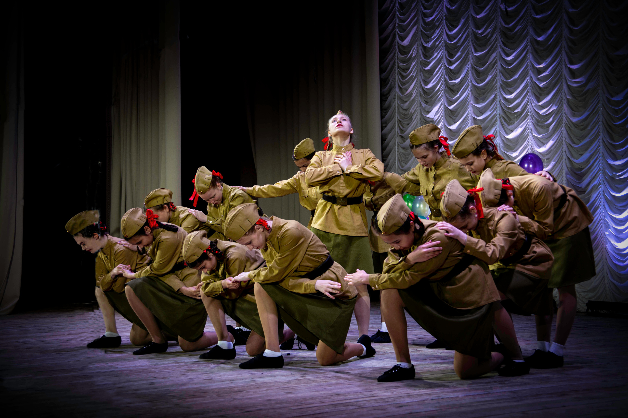 Концерт Илекской ДШИ в честь окончания учебного года.27 05.2022. Валерий Логачев. Фото, музыка, видео — для души