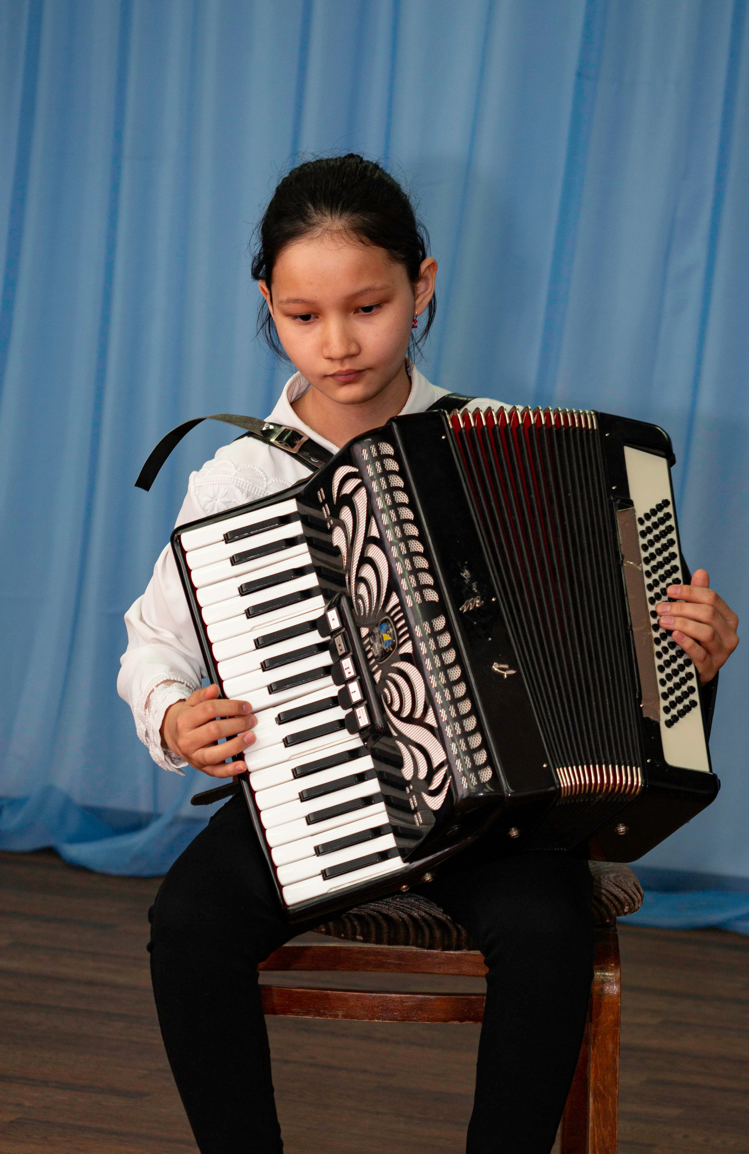 Конкурс юных музыкантов Илекской ДШИ 15.04.2022. Валерий Логачев. Фото, музыка, видео — для души