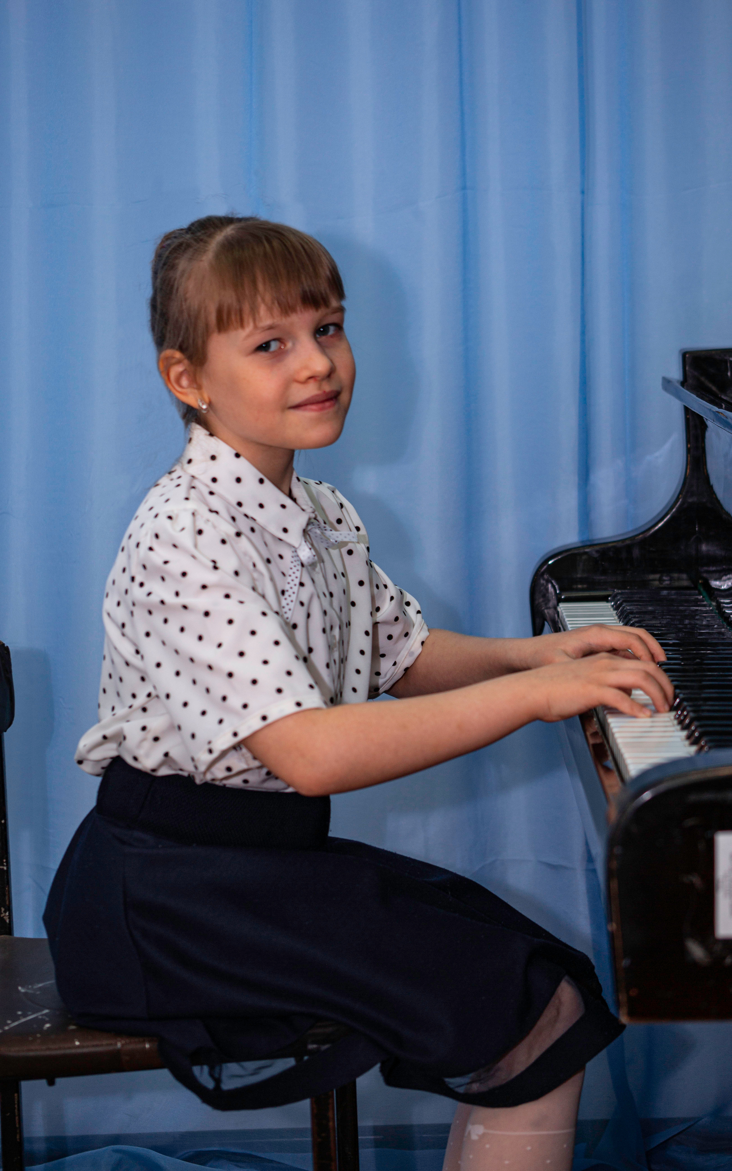 Конкурс юных музыкантов Илекской ДШИ 15.04.2022. Валерий Логачев. Фото, музыка, видео — для души