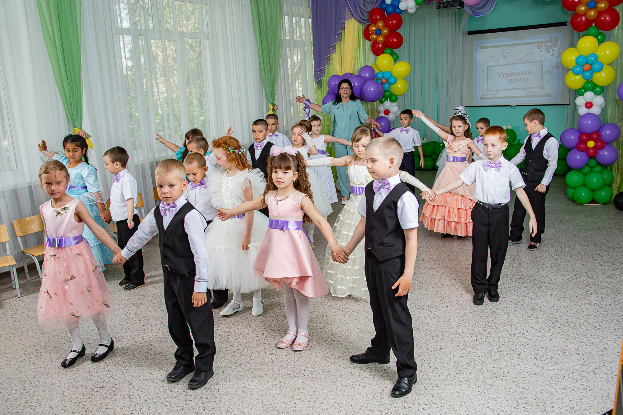 Детский сад № 1 Краснохолм. Выпуск 2022. Валерий Логачев. Фото, музыка, видео — для души