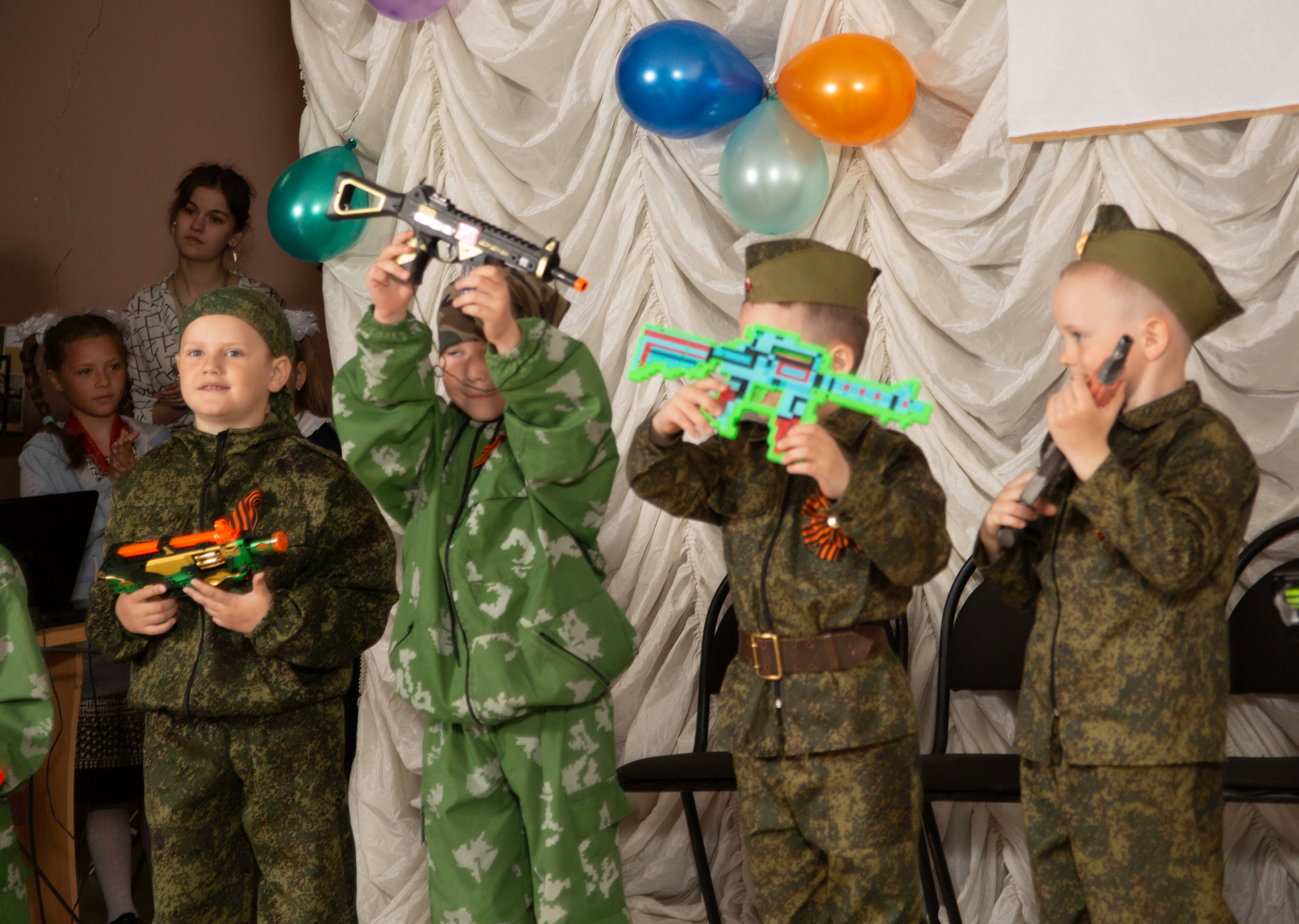 День Победы 2022. Праздничный концерт. Валерий Логачев. Фото, музыка, видео — для души