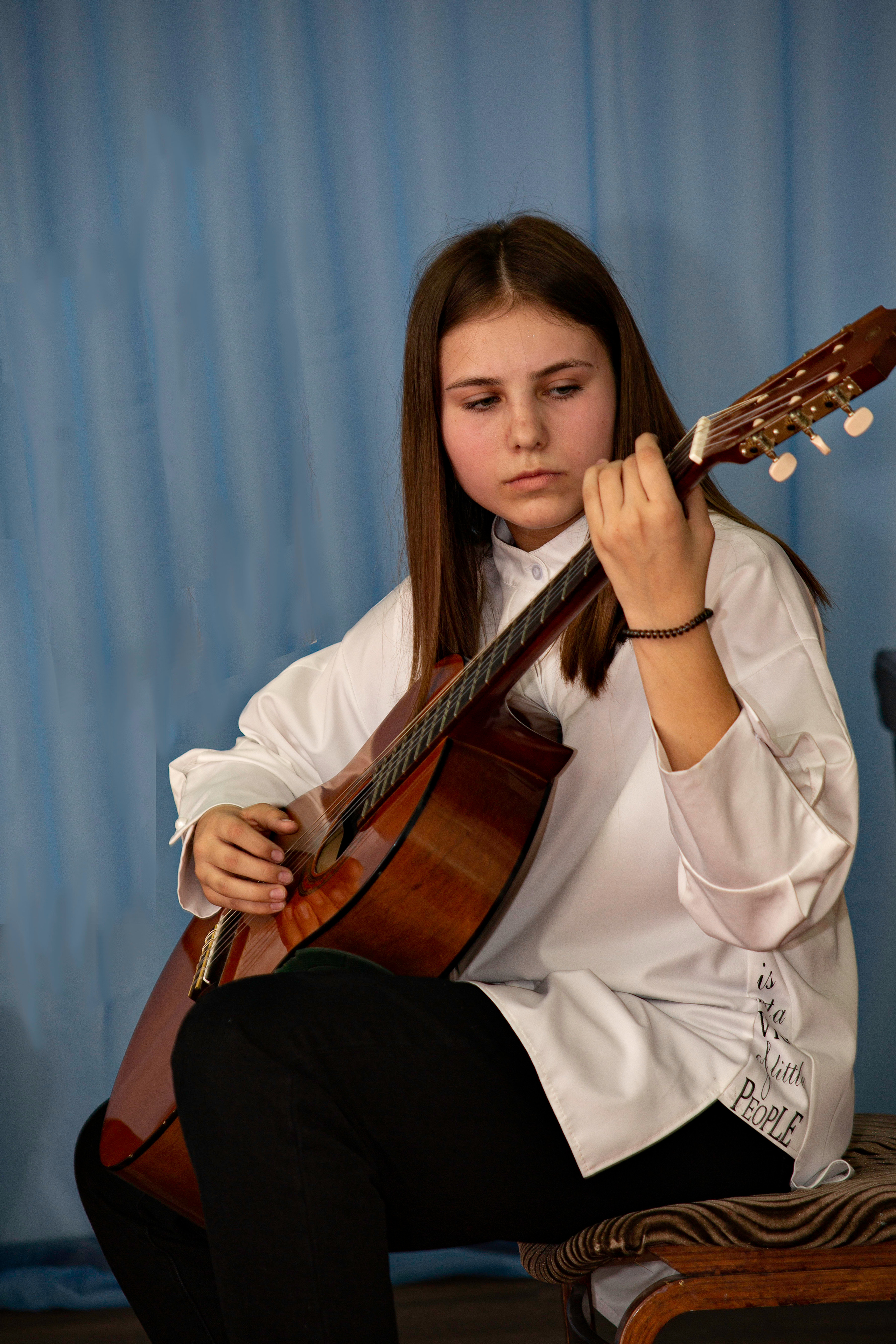 Конкурс юных музыкантов Илекской ДШИ 15.04.2022. Валерий Логачев. Фото, музыка, видео — для души