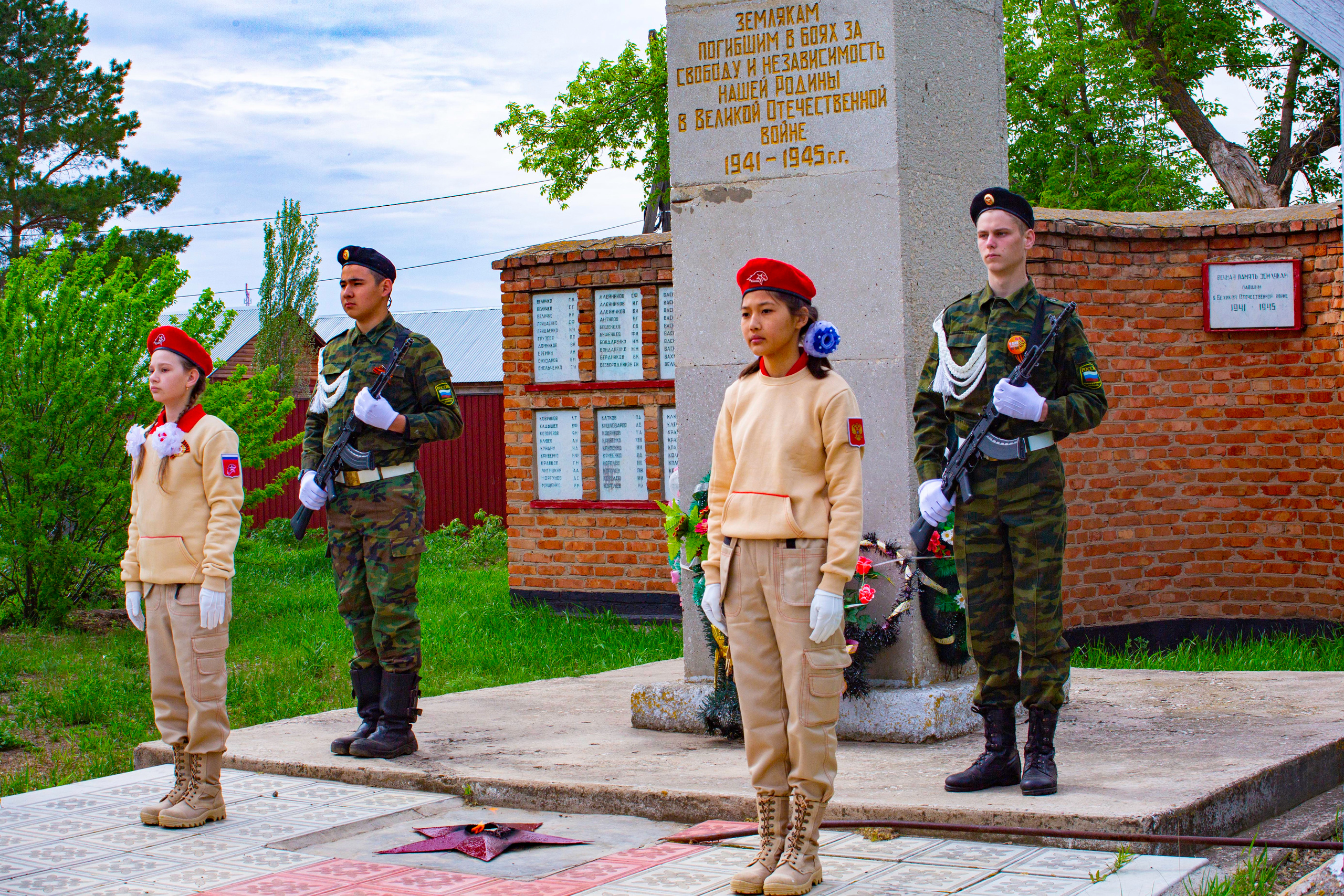 День Победы 2022. Митинг. Валерий Логачев. Фото, музыка, видео — для души