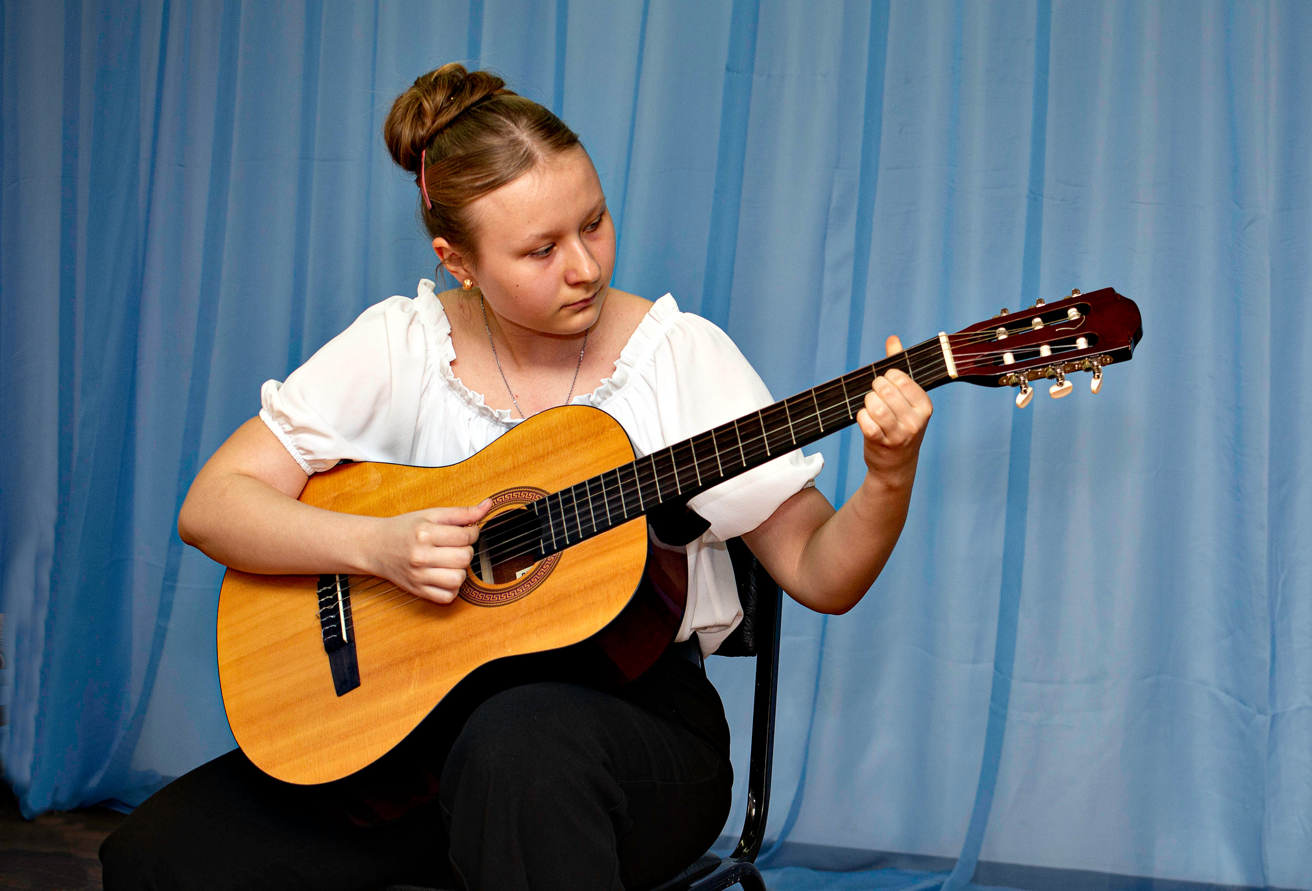 Конкурс юных музыкантов Илекской ДШИ 15.04.2022. Валерий Логачев. Фото, музыка, видео — для души