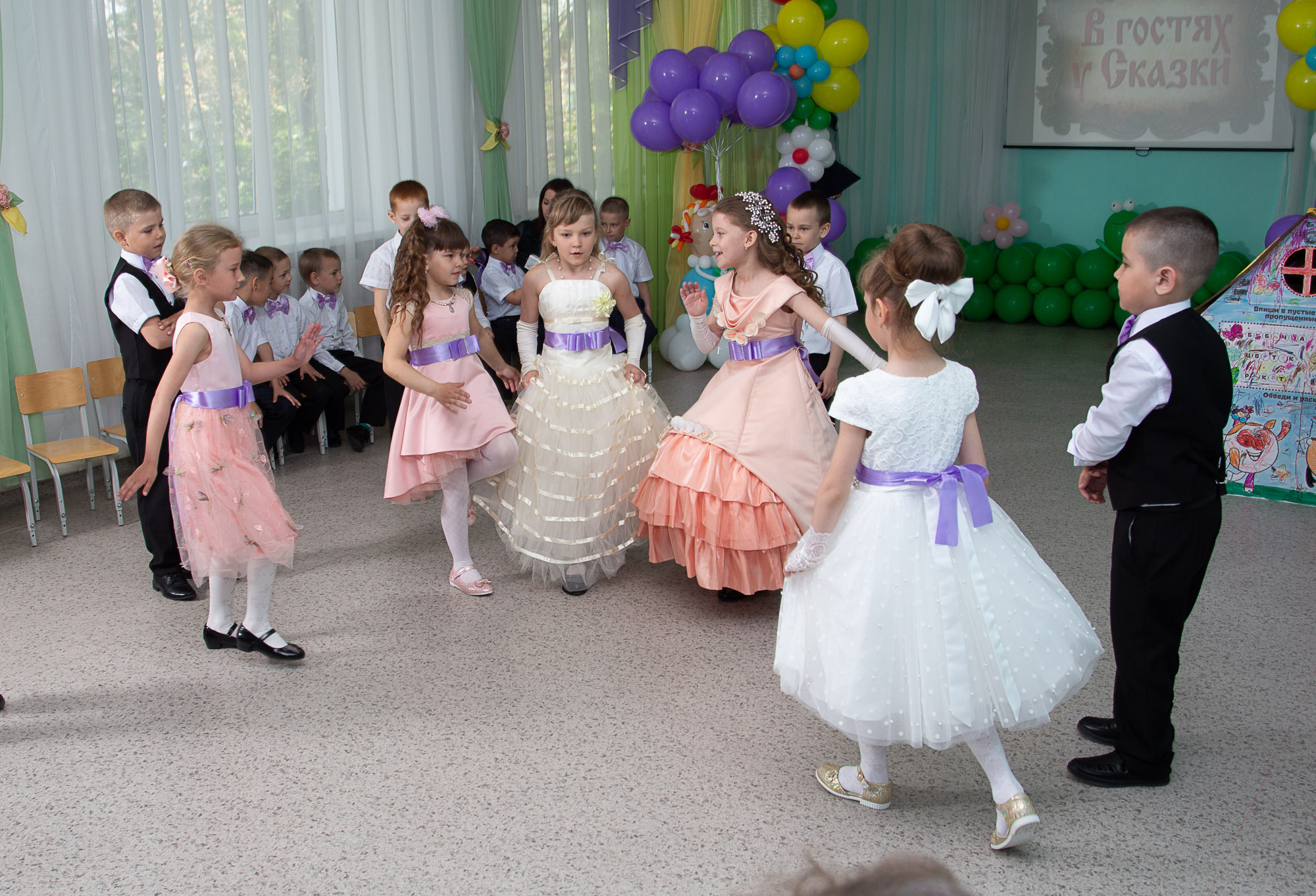 Детский сад № 1 Краснохолм. Выпуск 2022. Валерий Логачев. Фото, музыка, видео — для души