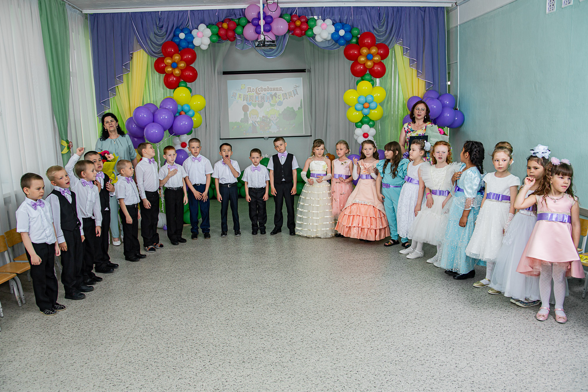 Детский сад № 1 Краснохолм. Выпуск 2022. Валерий Логачев. Фото, музыка, видео — для души