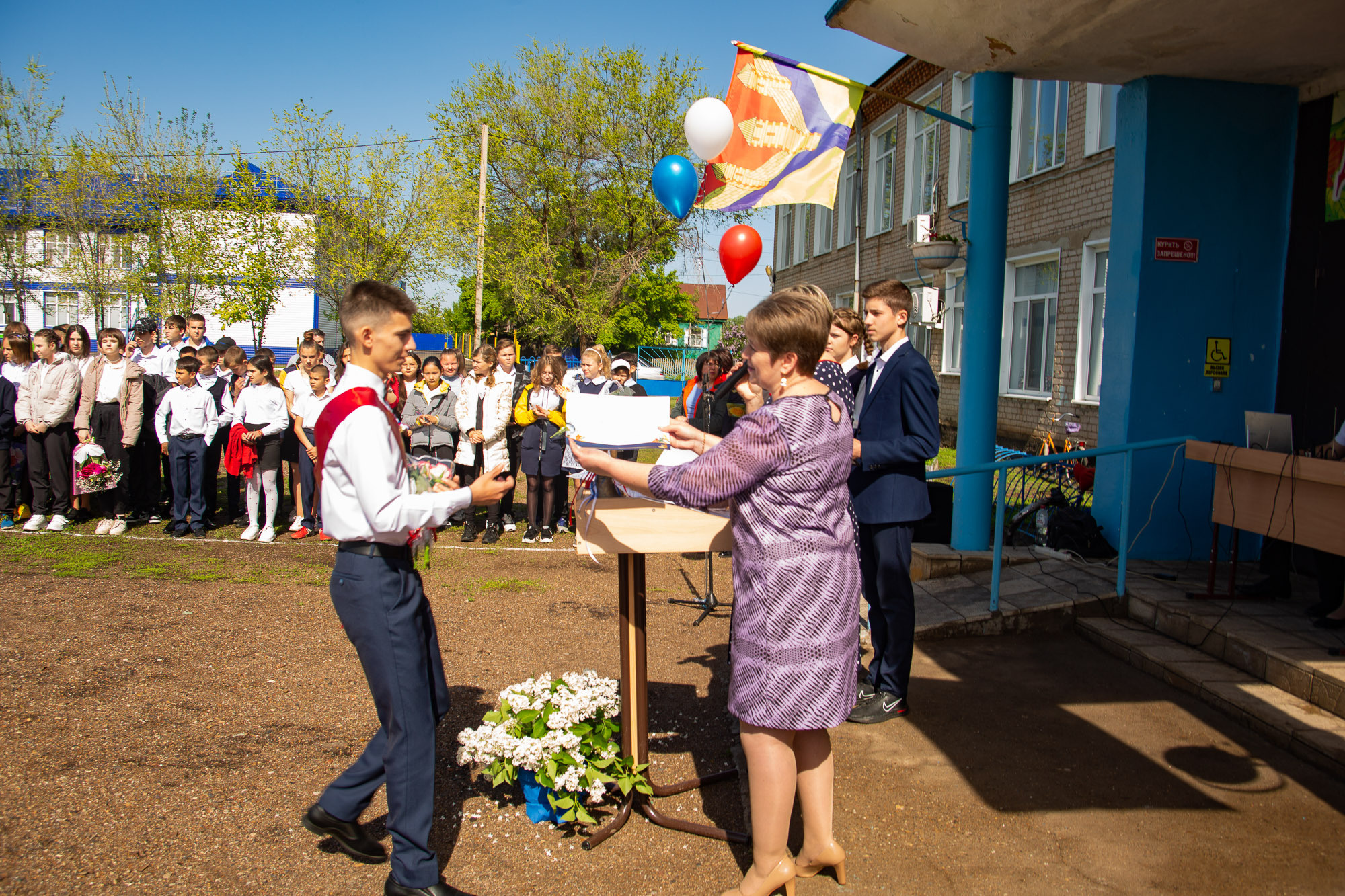 Последний звонок 2022. Валерий Логачев. Фото, музыка, видео — для души