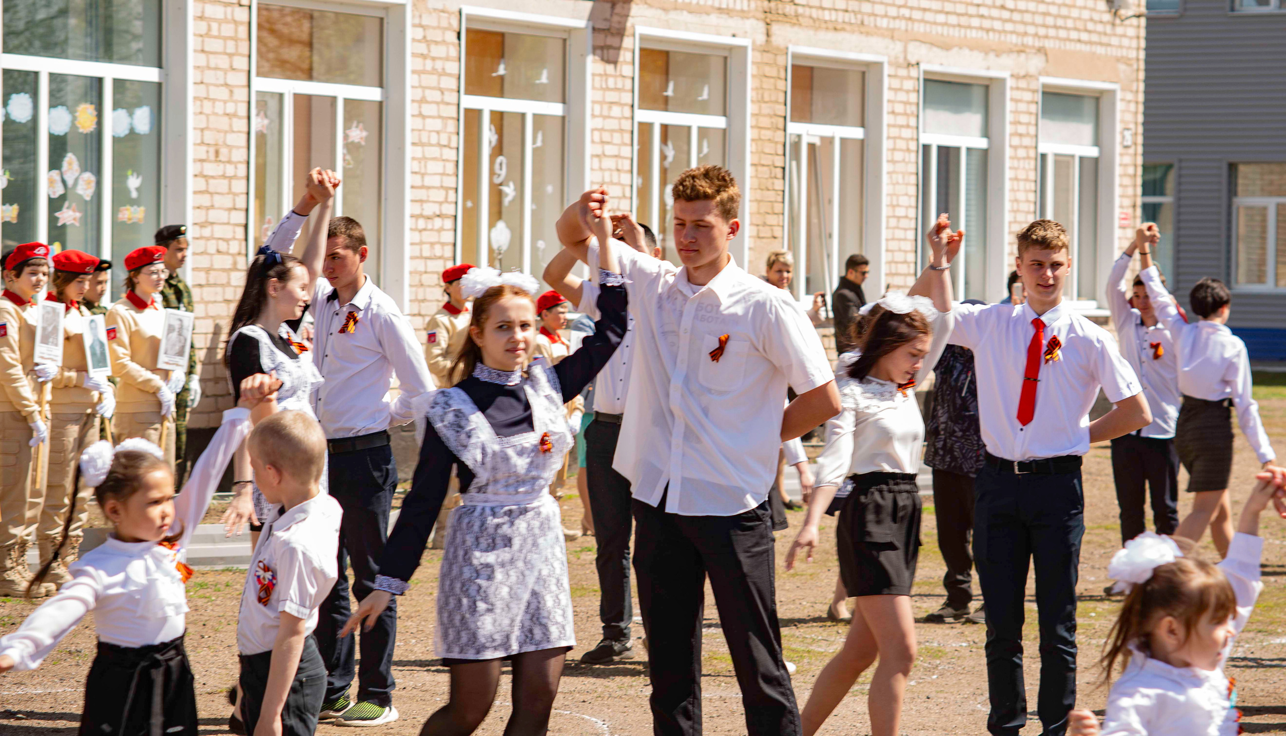 Венский вальс — с Днем Победы!. Валерий Логачев. Фото, музыка, видео — для души