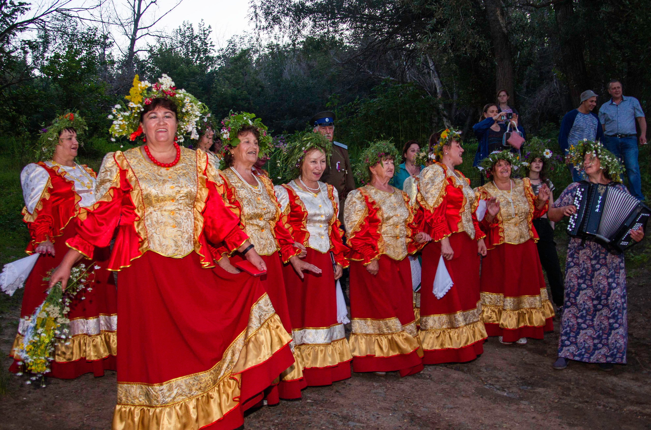 На Ивана купала: Марынки. Валерий Логачев. Фото, музыка, видео — для души