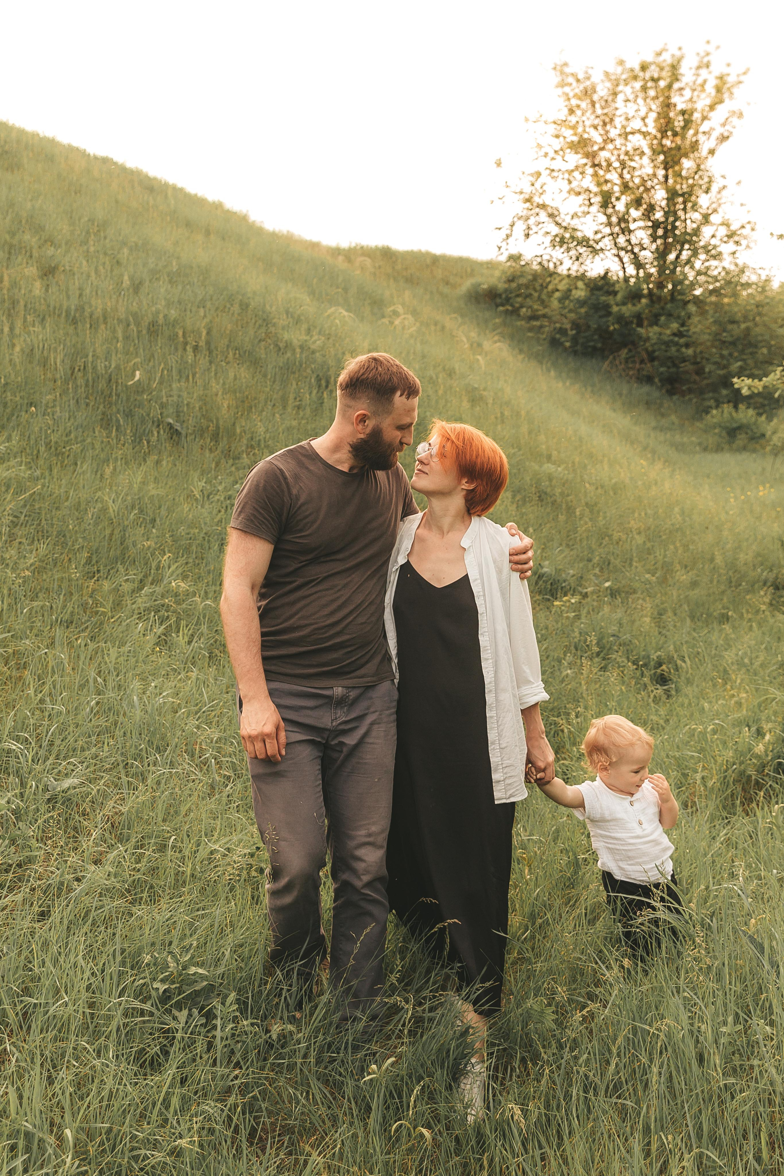 Семейная прогулка. Фотограф Максим Никонов