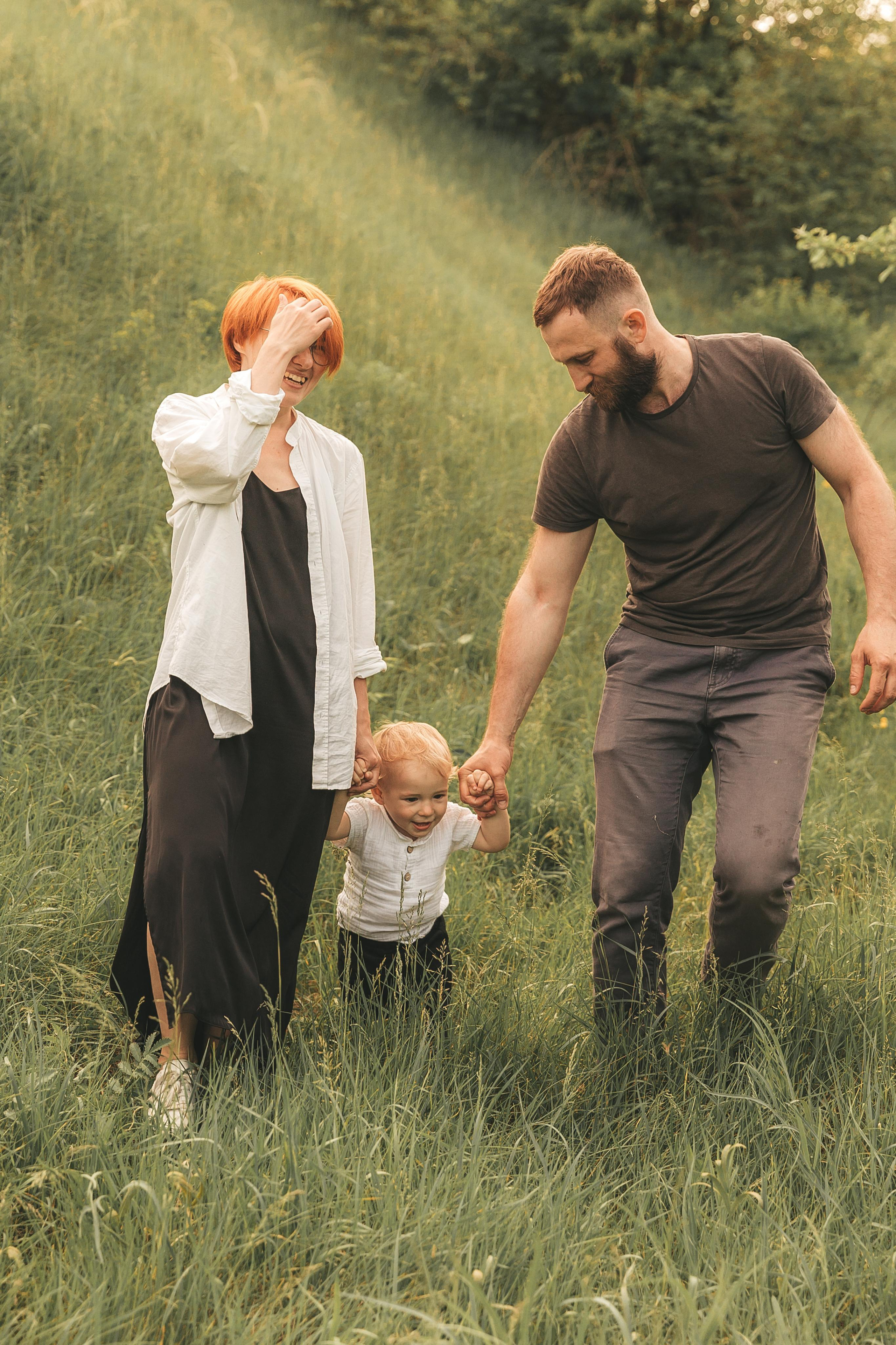 Семейная прогулка. Фотограф Максим Никонов