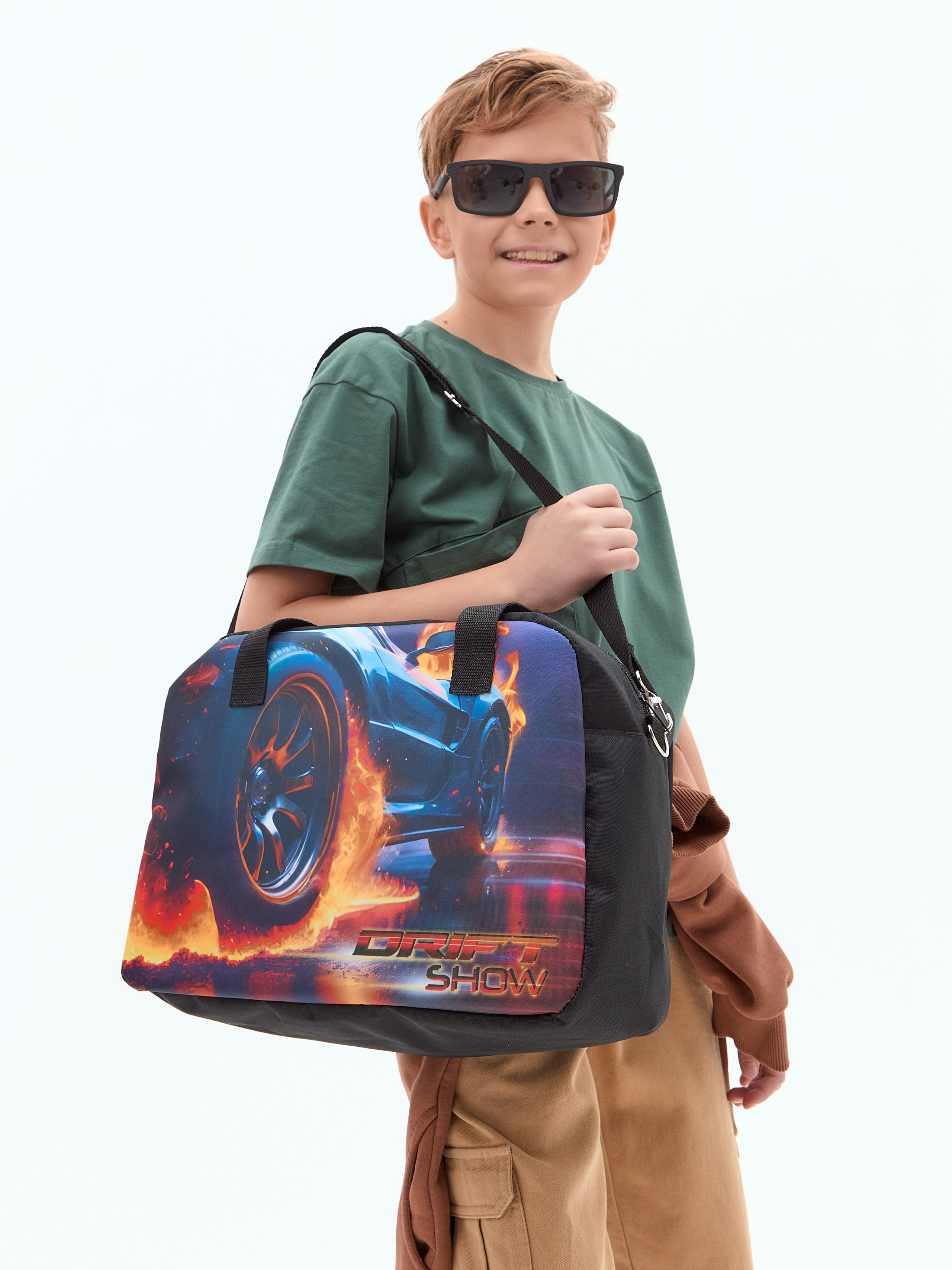 КИРИЛЛ. Продающий контент для маркетплейсов и e-commerce «под ключ»