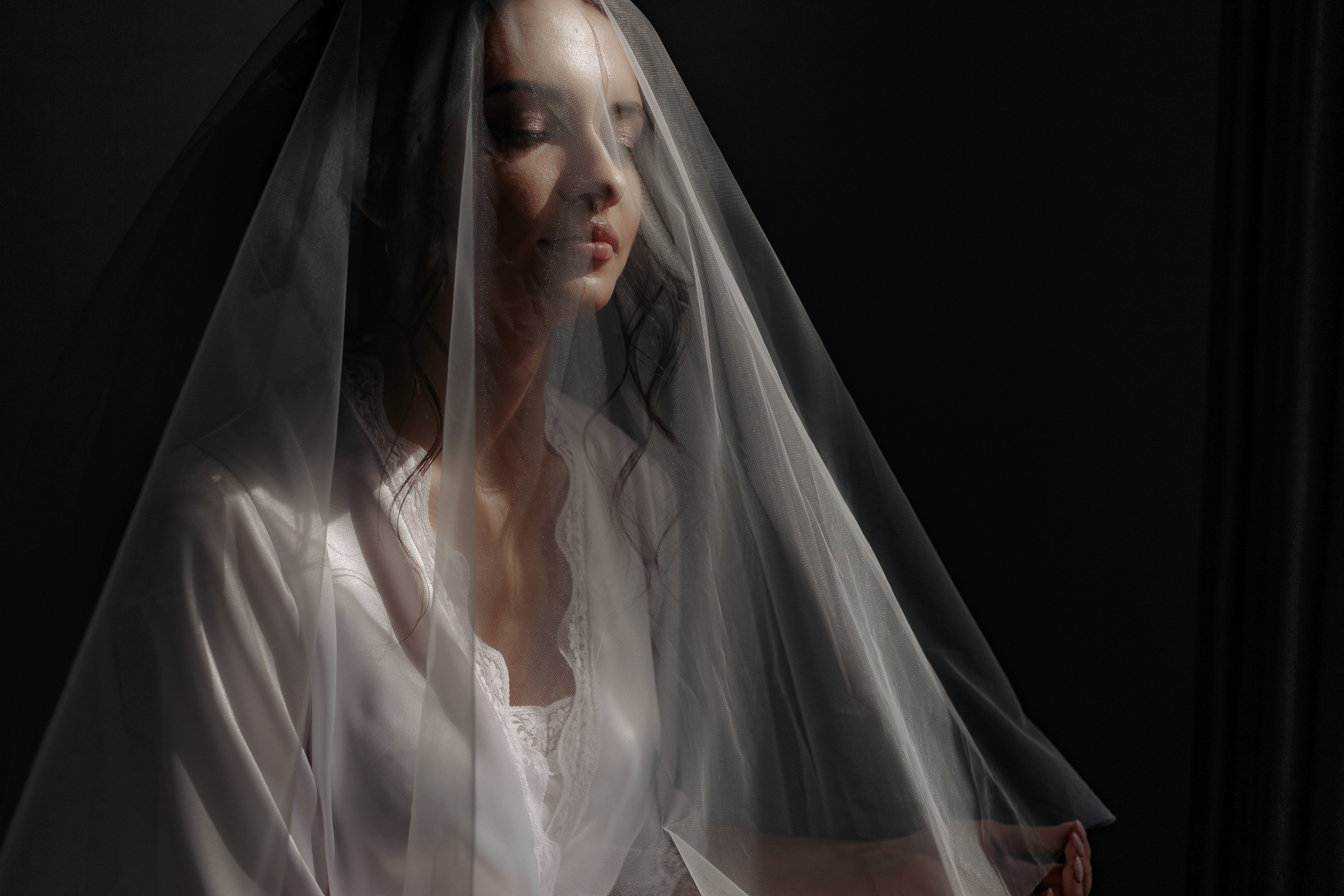 Элегантность. Сдержанность. Но эмоции прорвались!). Фотограф  Уфа, Москва, Казань, Питер Ильдар Кудабаев