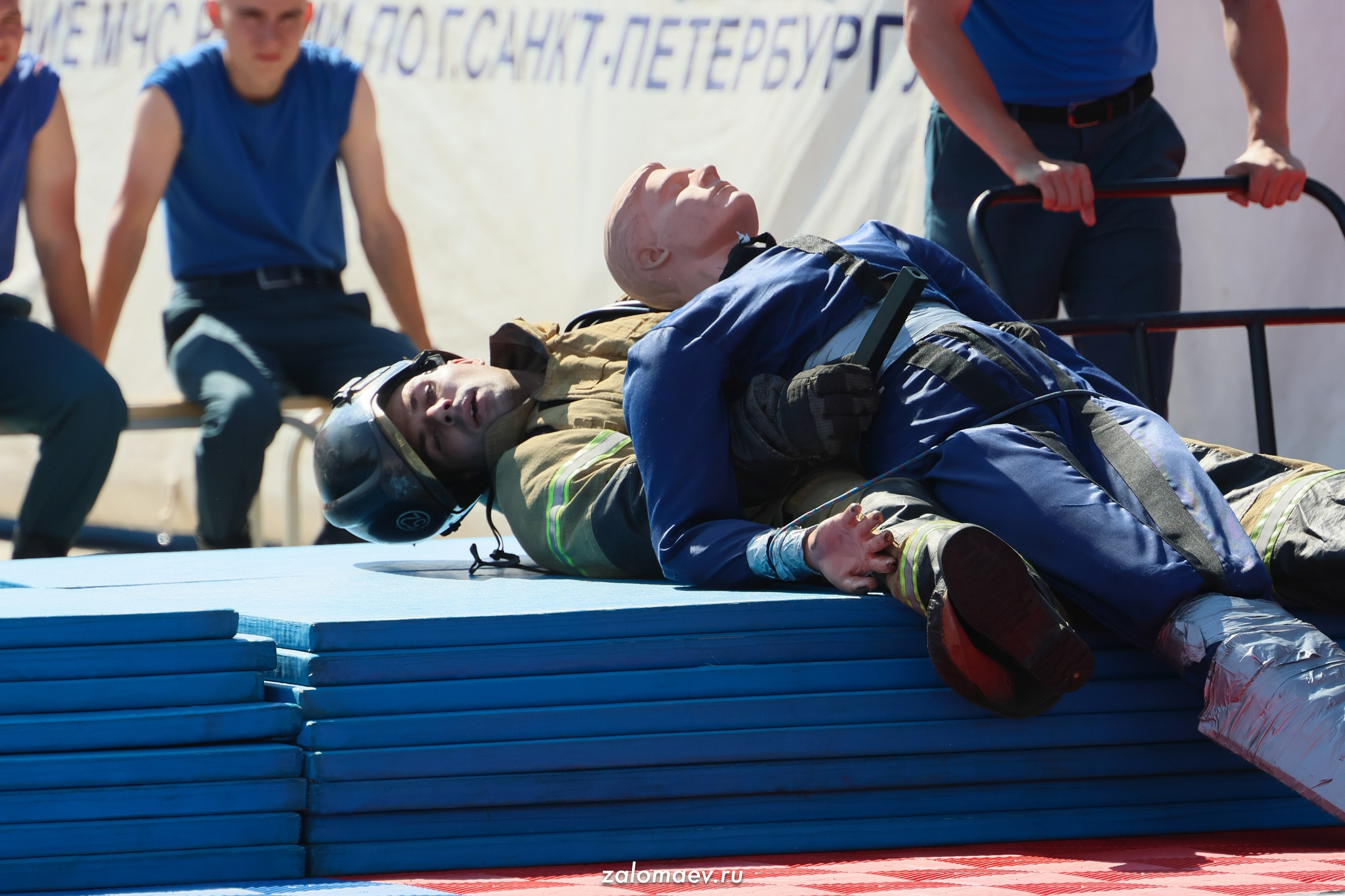 Сильнейший пожарный. Фотограф Александр Заломаев