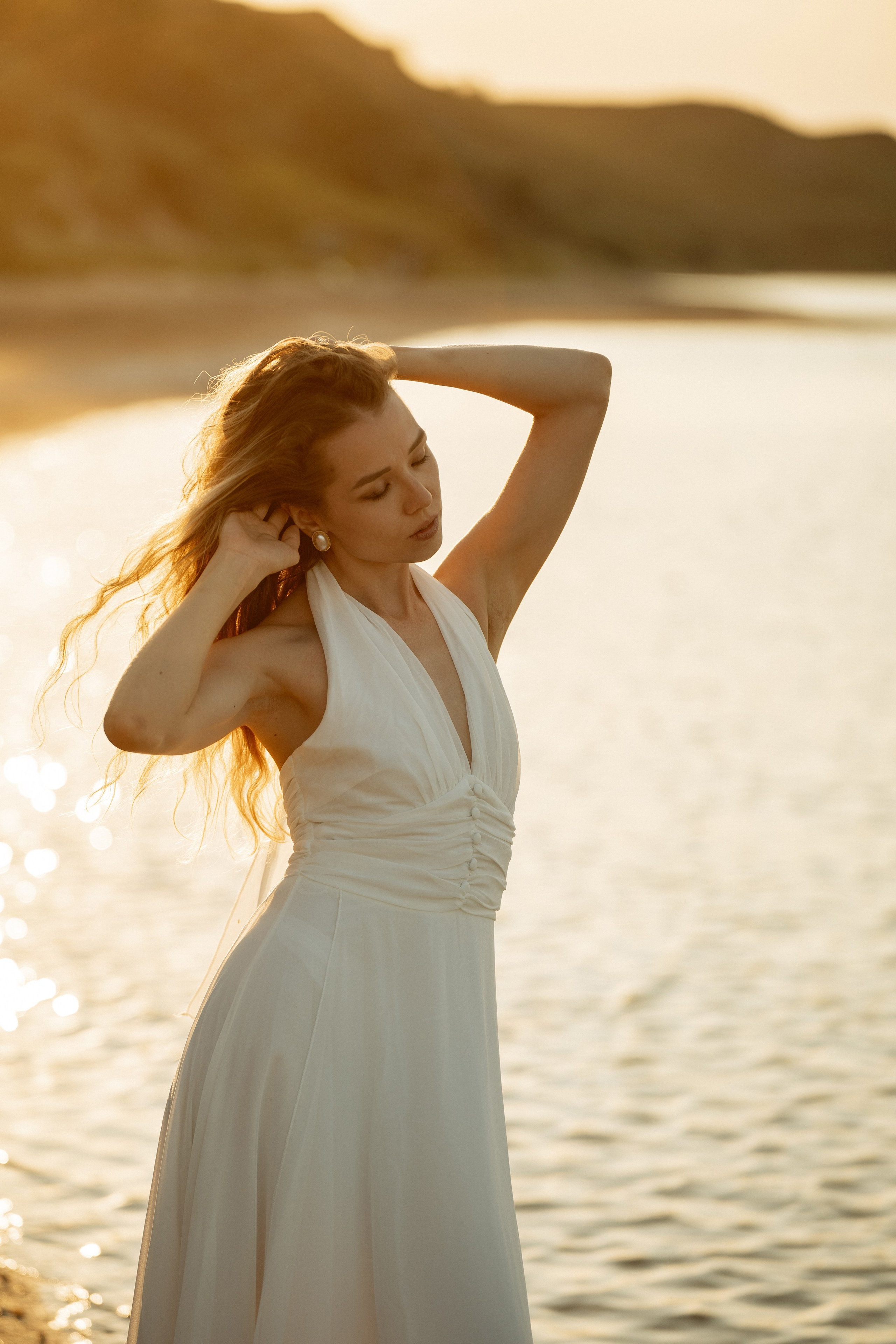 Нежная фотосессия мамы на пляже в Пересыпи – легкость и гармония.