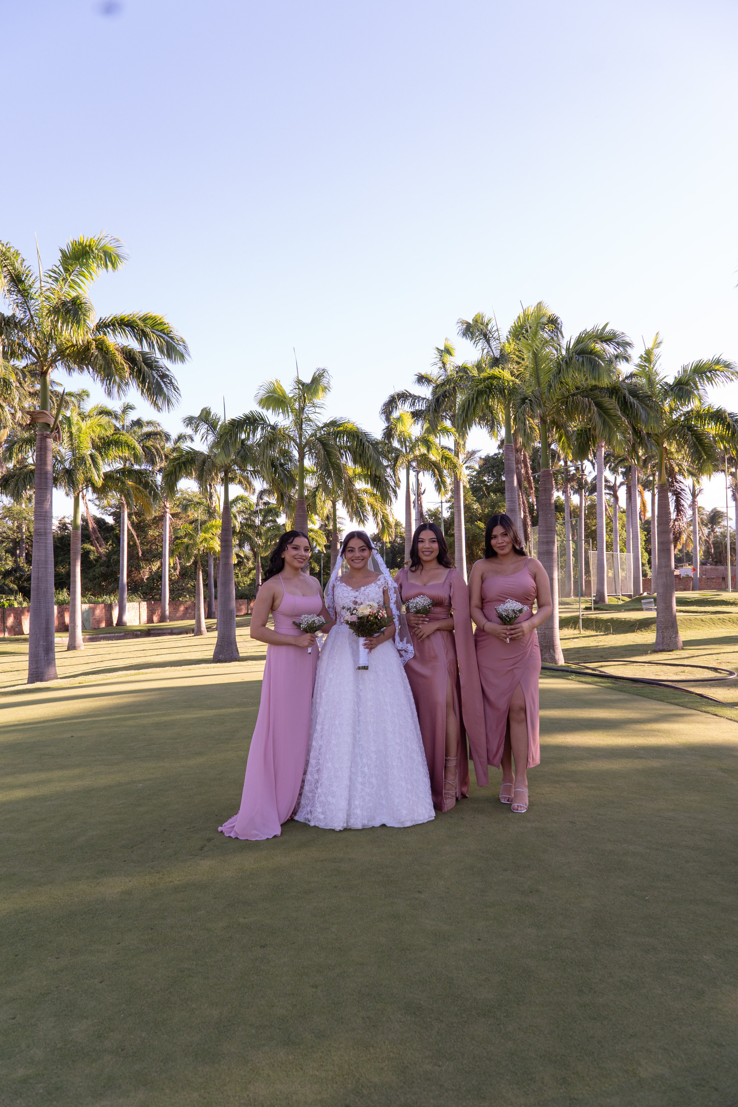 Carola & Gerson. Wedding Photographer in Barcelona and Medellin