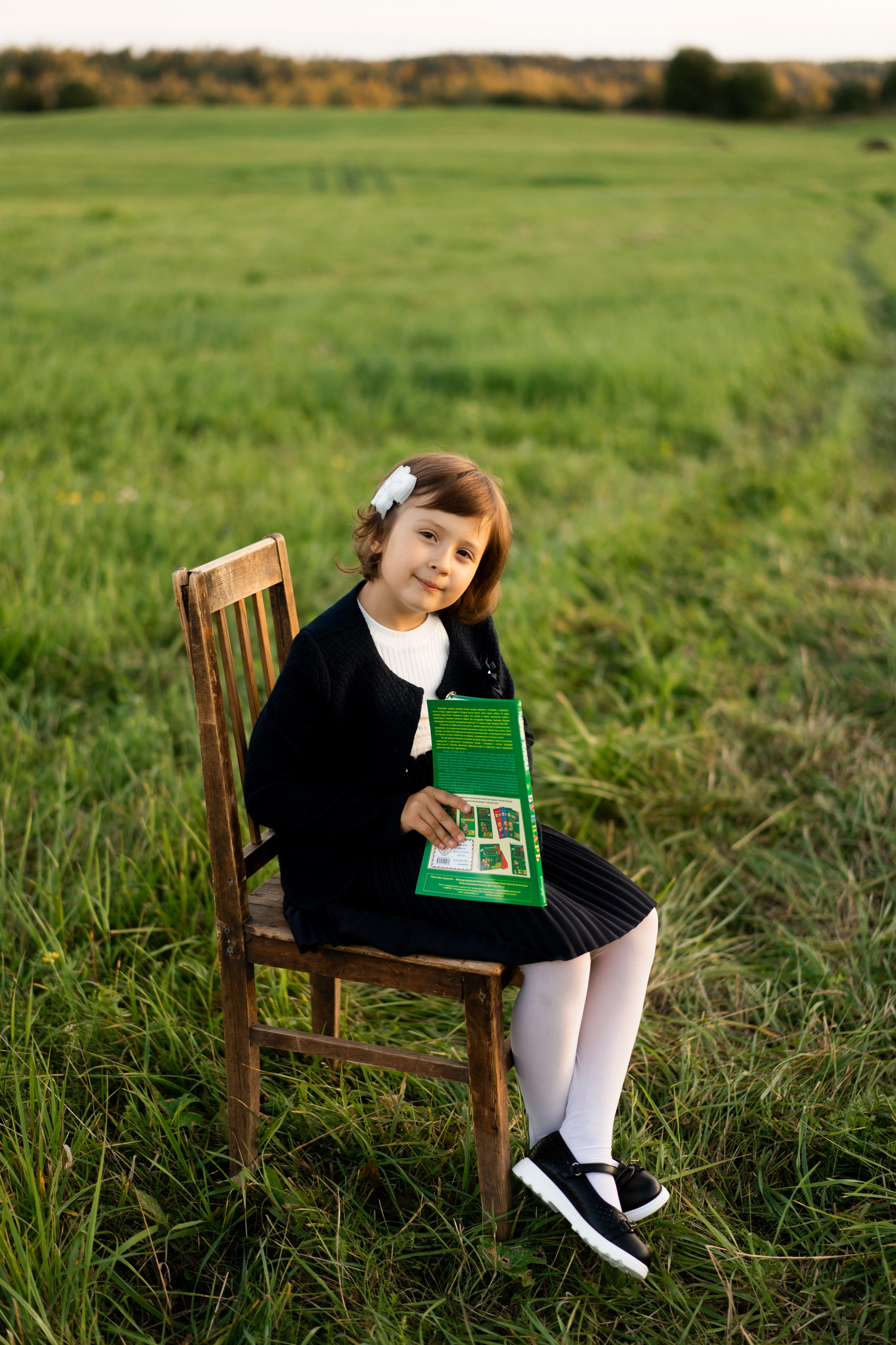 Майя. Первый раз в 1 класс. Семейный и детский фотограф в Санкт-Петербурге Дарина Герчиу