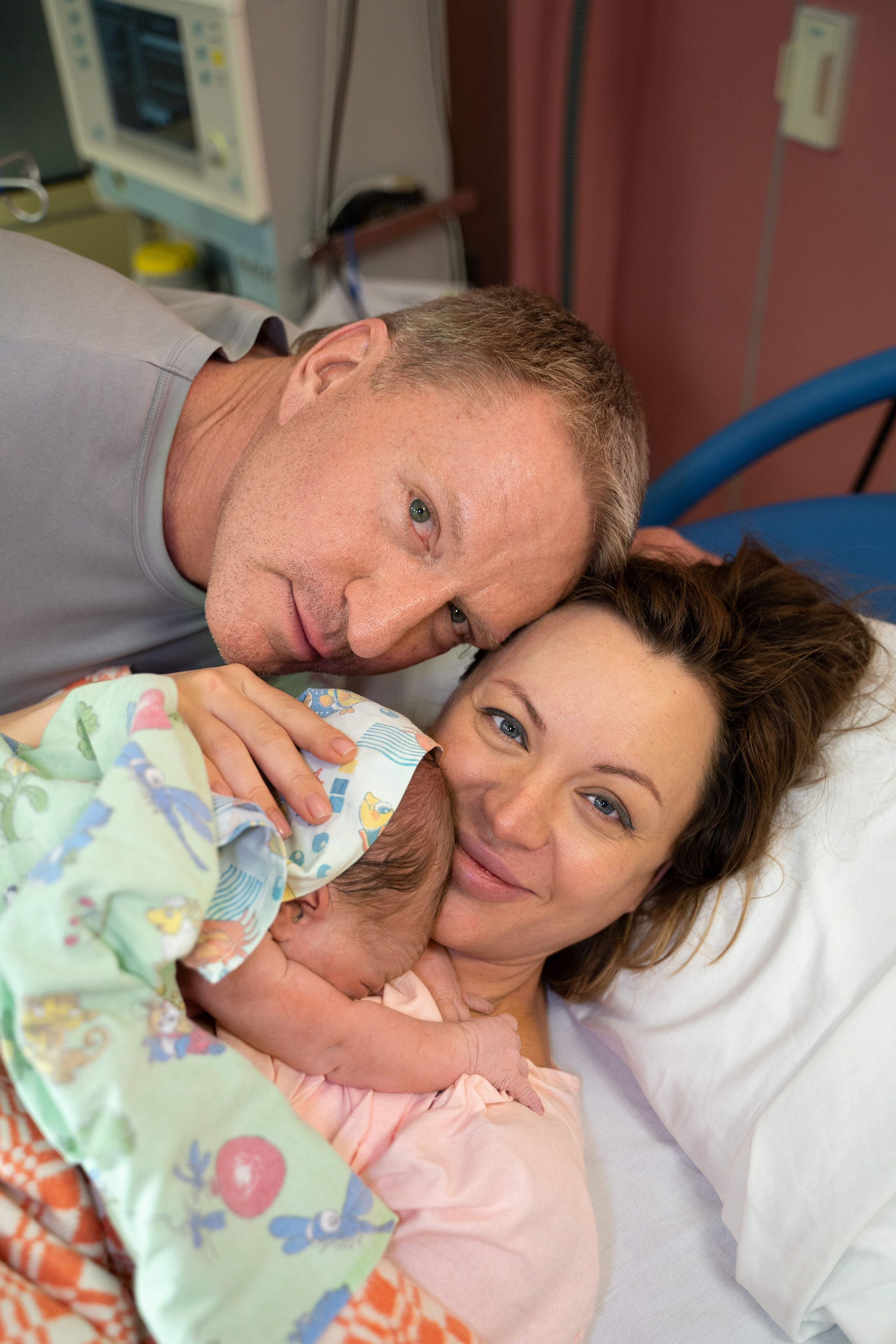 Роды в перинатальный центр — ГБУЗ г. Москвы ГКБ № 67 им. Л. А. Ворохобова. Фотографы на роды в Москве. Фото и видео родов. Фотопроект «Продолжение рода»