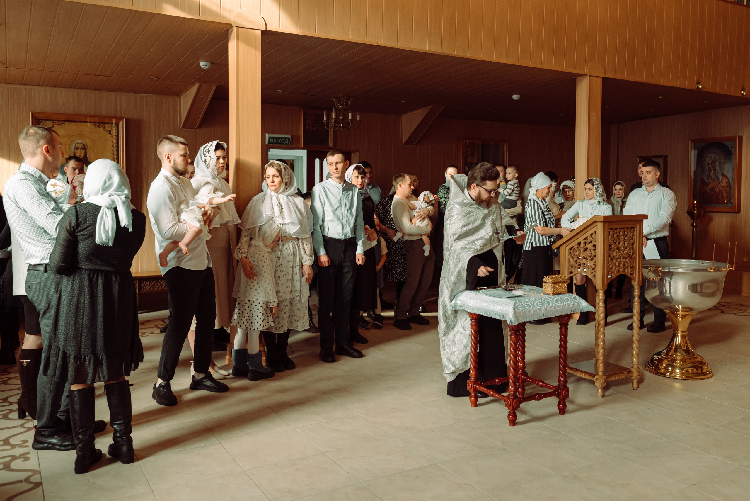 Крещение Амелии. Фотограф новорожденных в Норильске Виктория Шагалиева