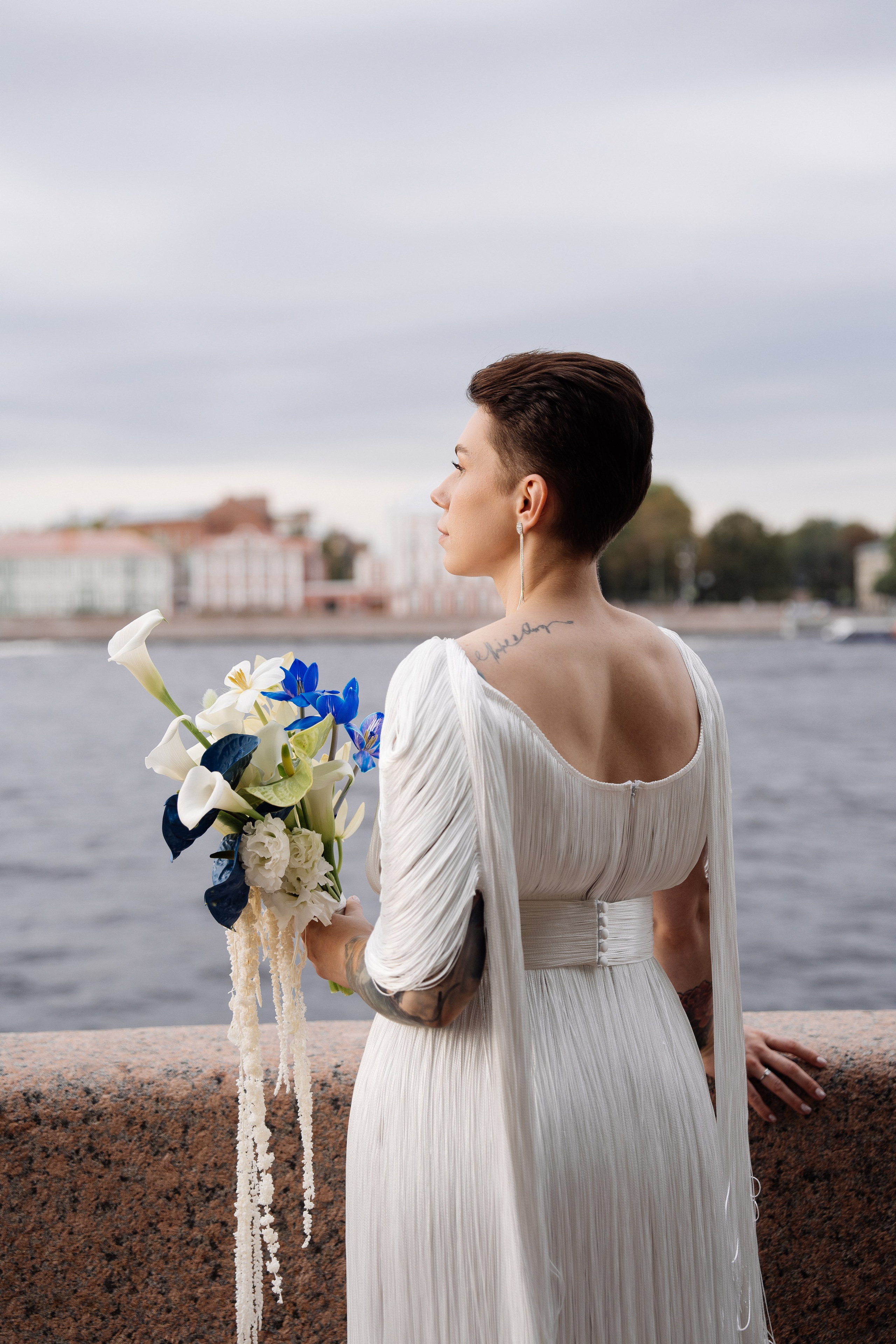 Свадьба в сошиал клабе. Свадебный фотограф организатор в Санкт-Петербурге Ассоль Опарина