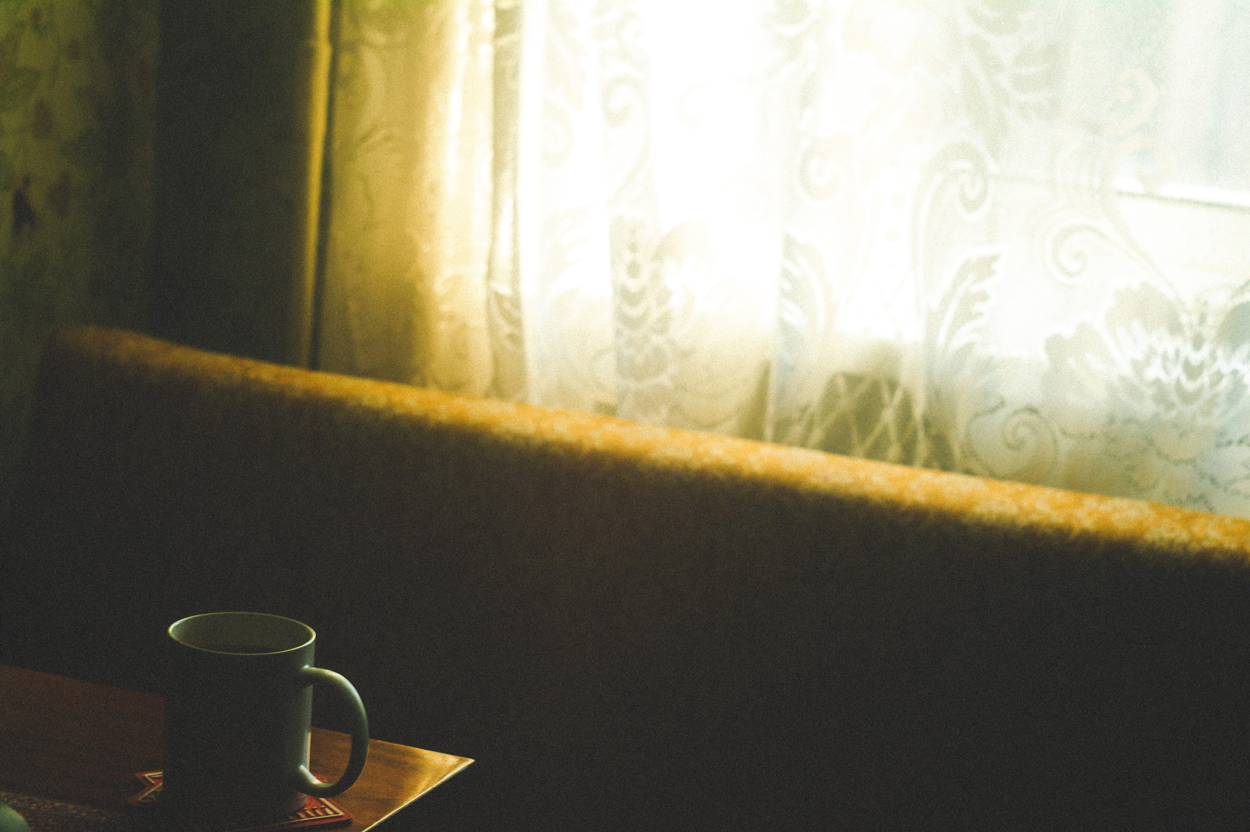 Замкнутые люди. Den Mirov — Фотограф, Музыкант