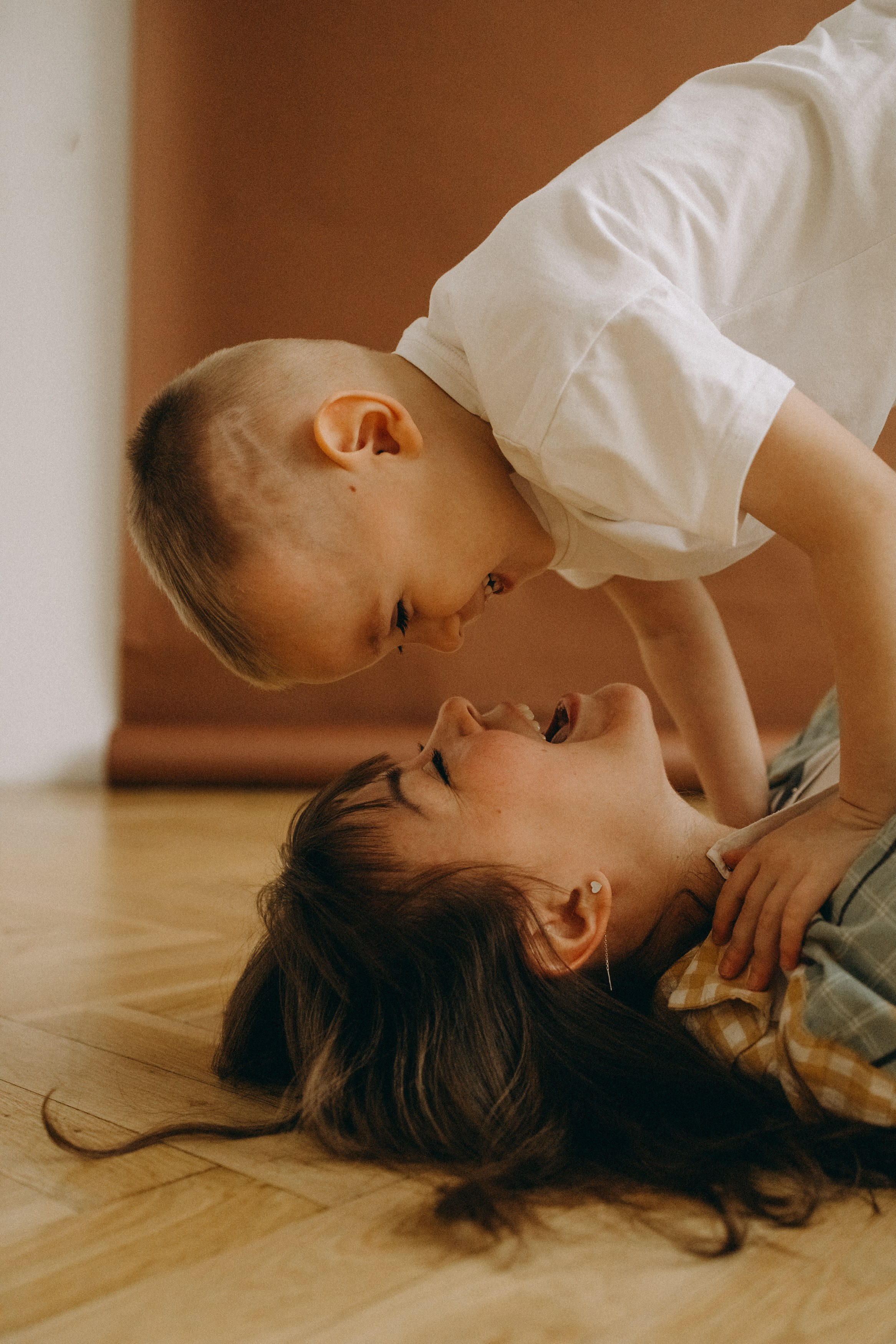 Лера, Лев. Главная