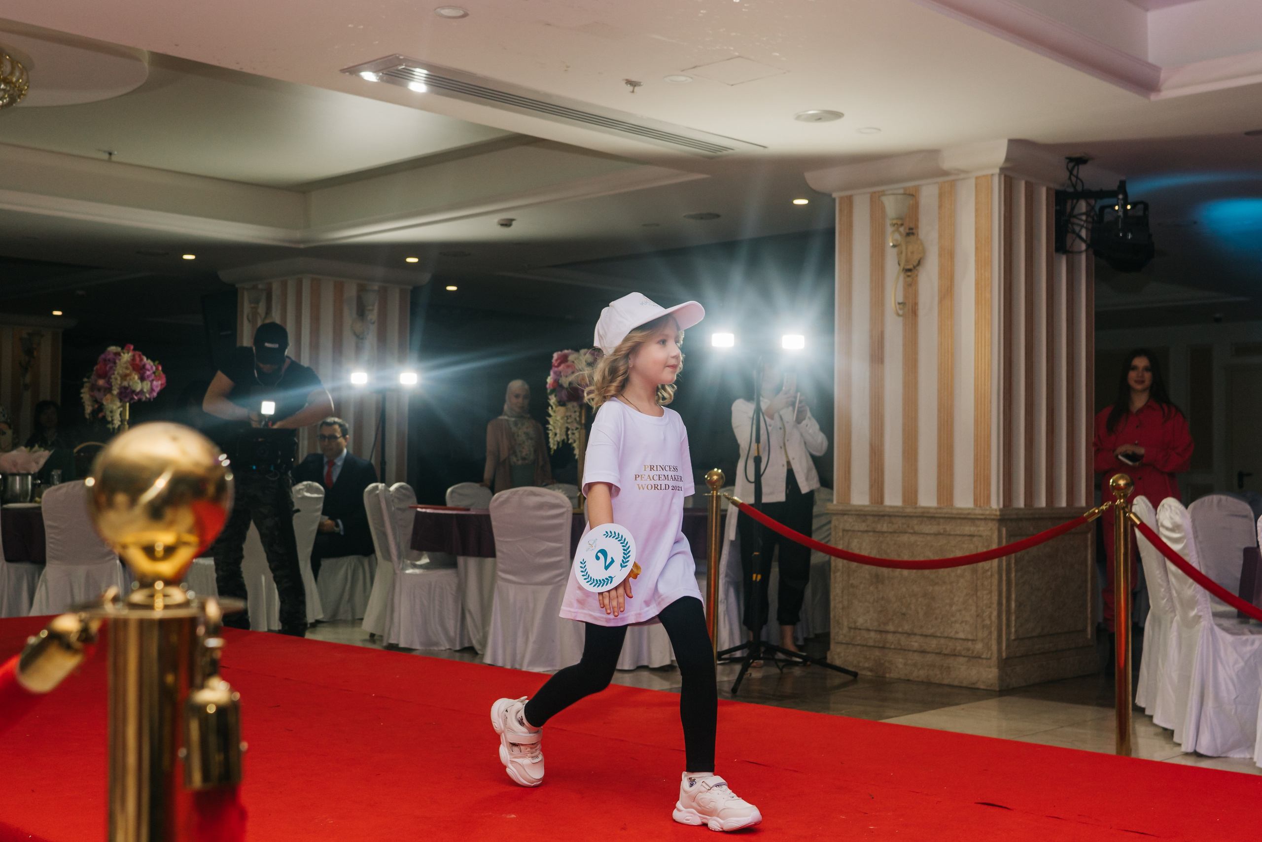 Queen Peacemaker. Женский фотограф в Москве Анастасия Сидорова