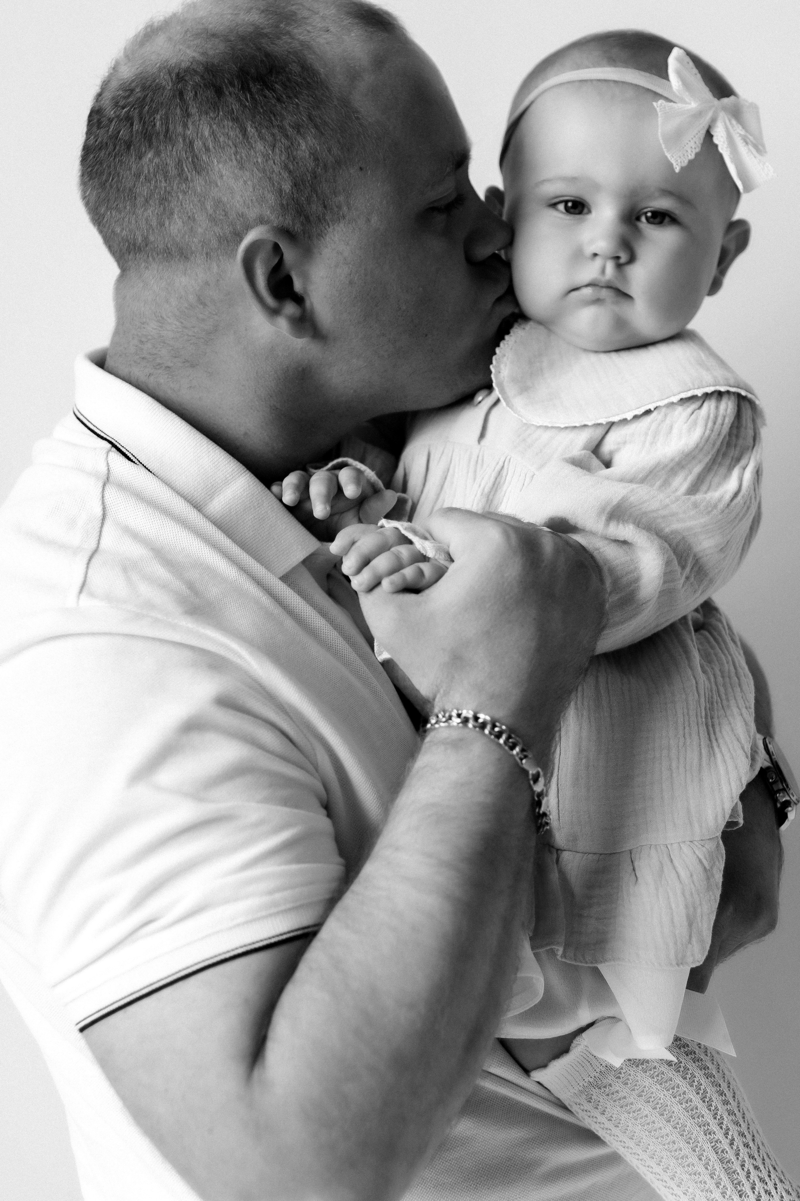 Малышка Алиса с мамой и папой. Фотограф в Челябинске Наталья Епимахова