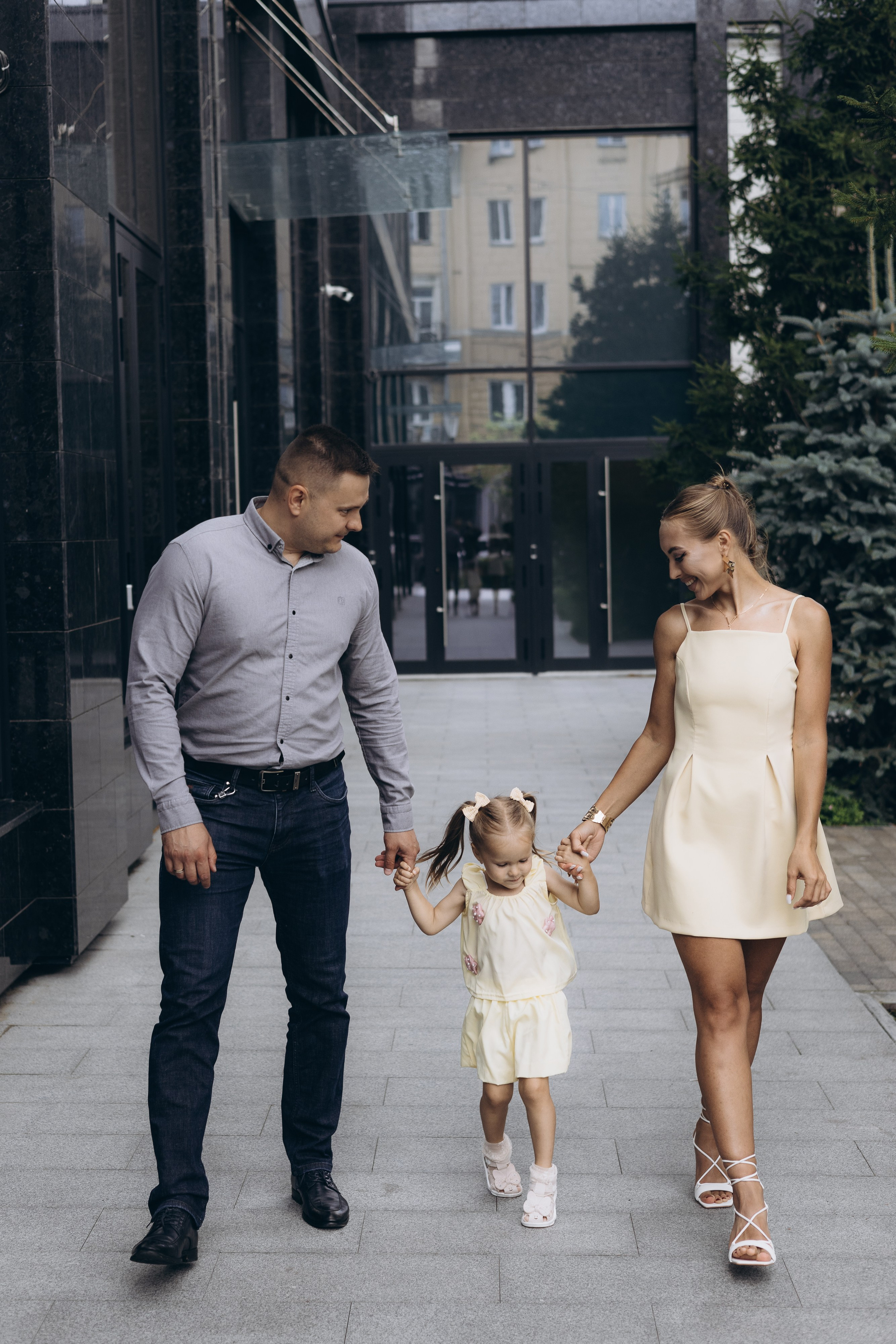 Кристина, Сергей и Лера. Свадебный и семейный фотограф в Новосибирске Дарья Кель