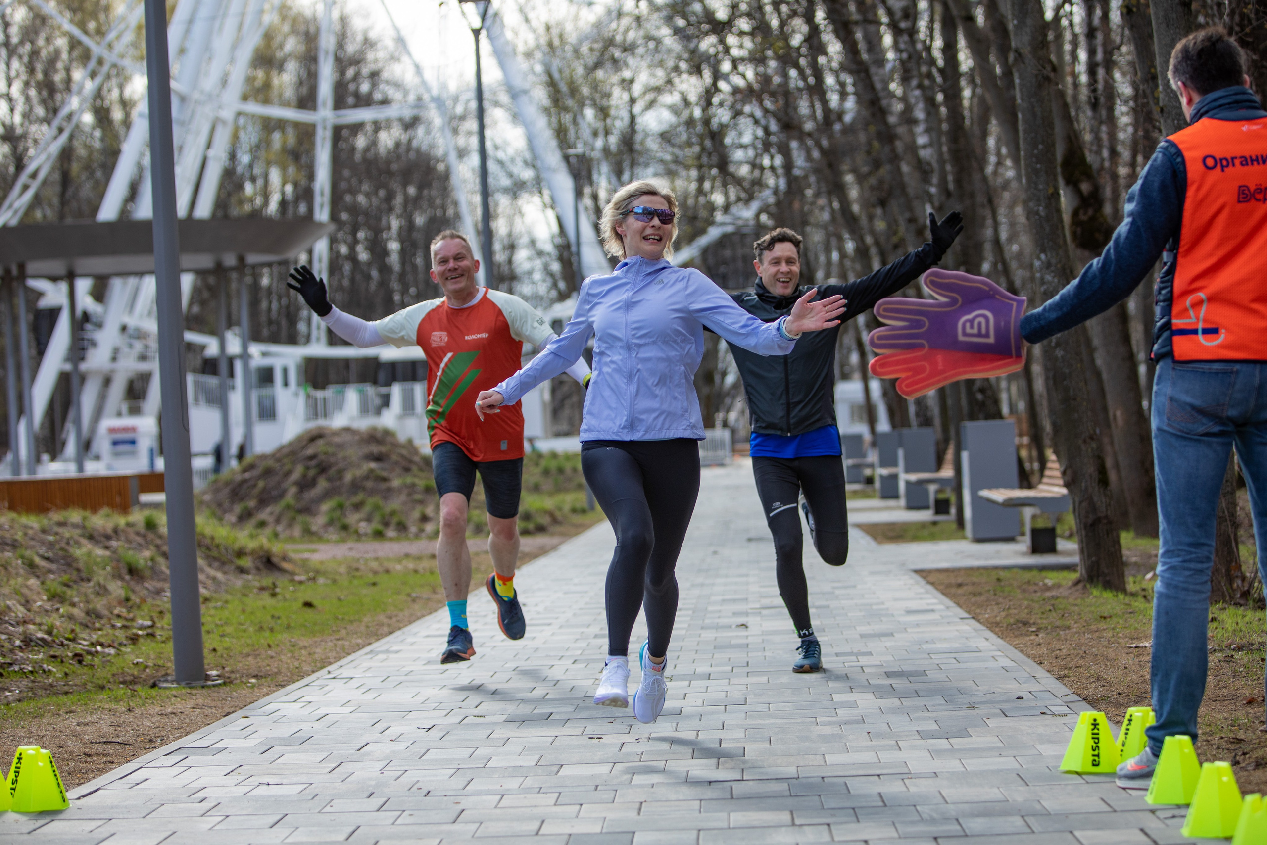 99-е утро вместе с 5 вёрст Химки. Фотограф Сергей Ловкий