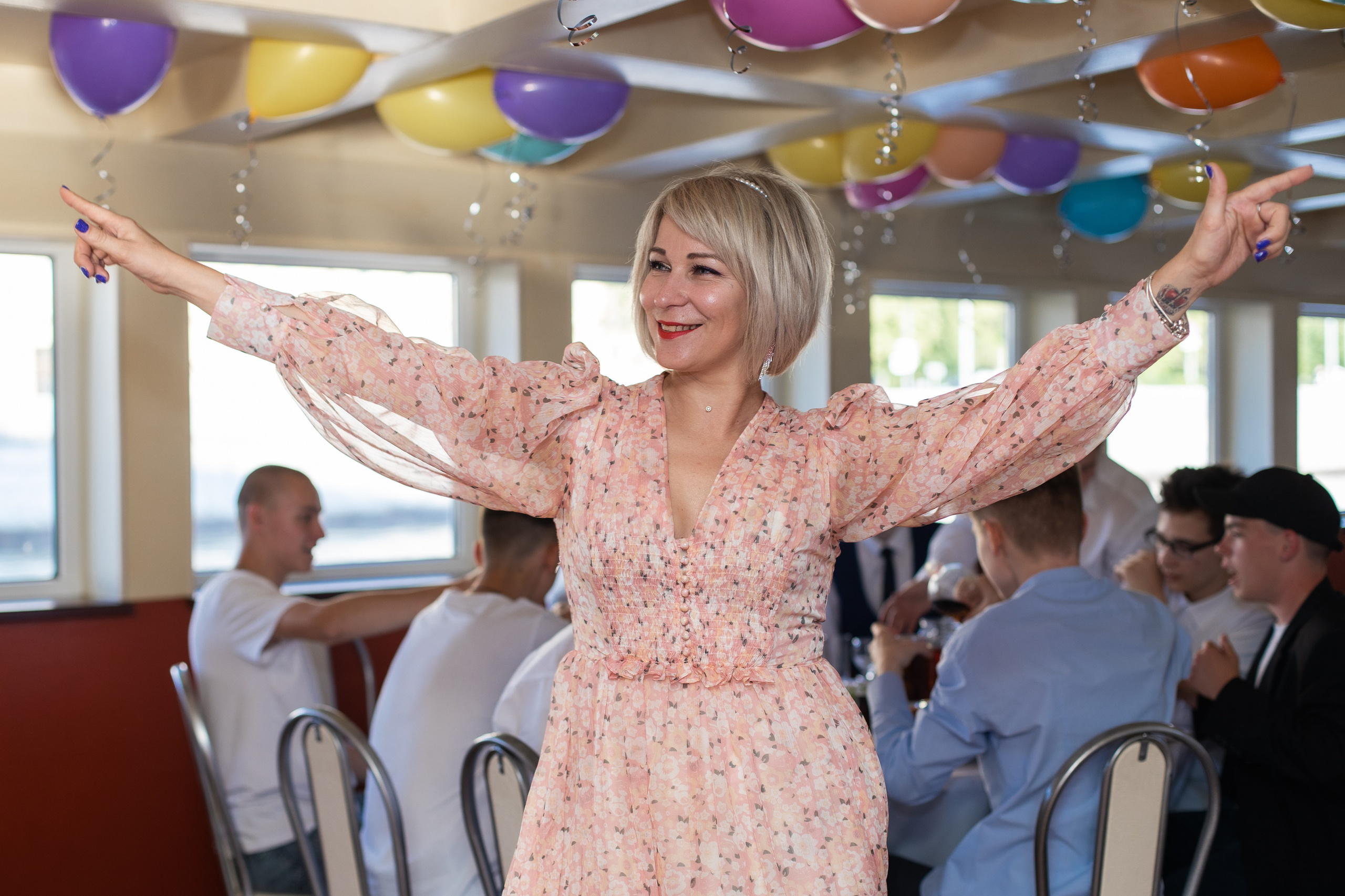 Выпускной на теплоходе Ривьера. Фотограф в Москве Десятова Ксения