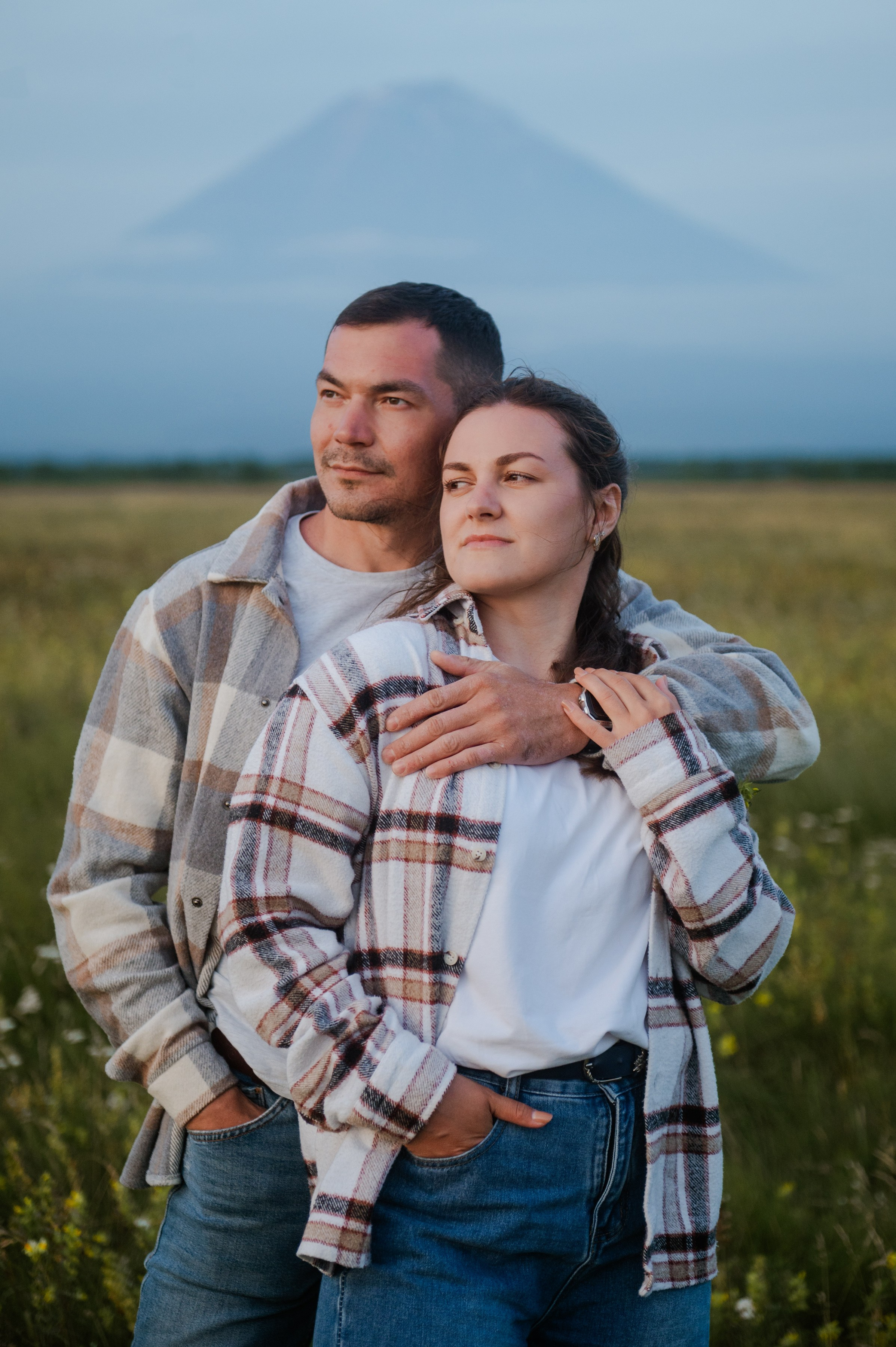 На закате с вулканами. Свадебный и семейный фотограф Камчатка. Фотограф Камчатка