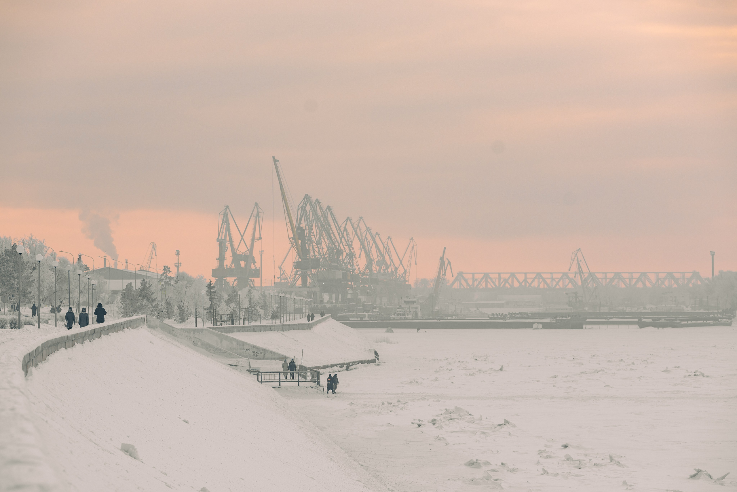 Street. Фотограф в городе Омске Константин Зоткин