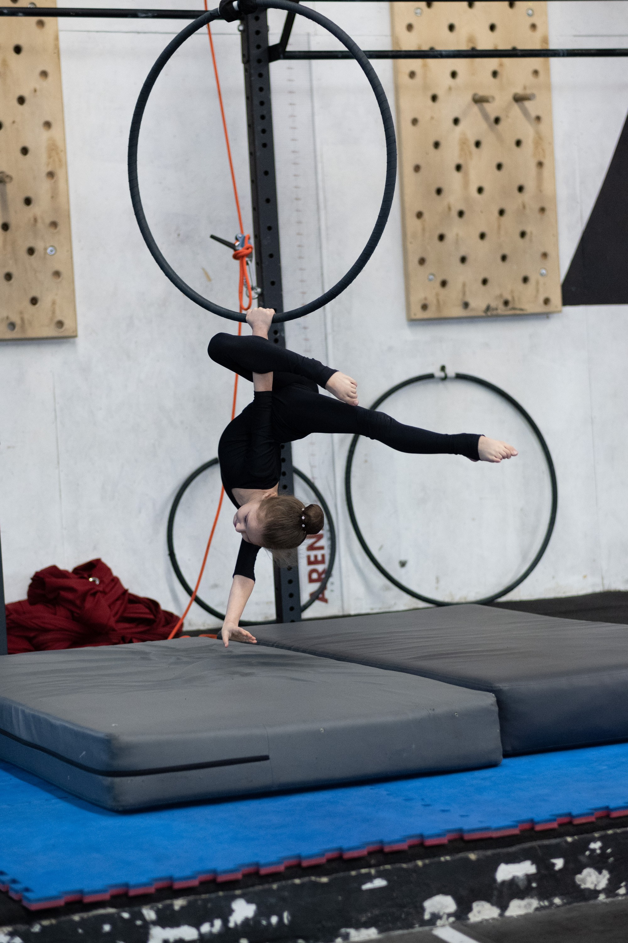 Внутриклубные соревнования по воздушной гимнастике 02.04.23