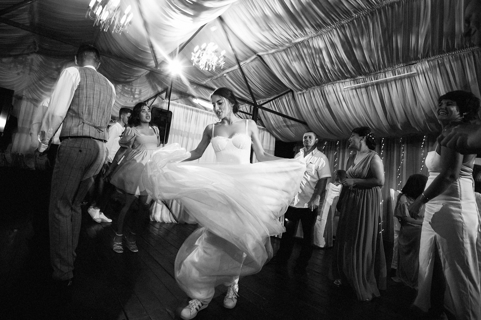 Свадебный фотограф Барнаул. Свадебный репортажный и фуд фотограф в Барнауле Гайфулин Виталий