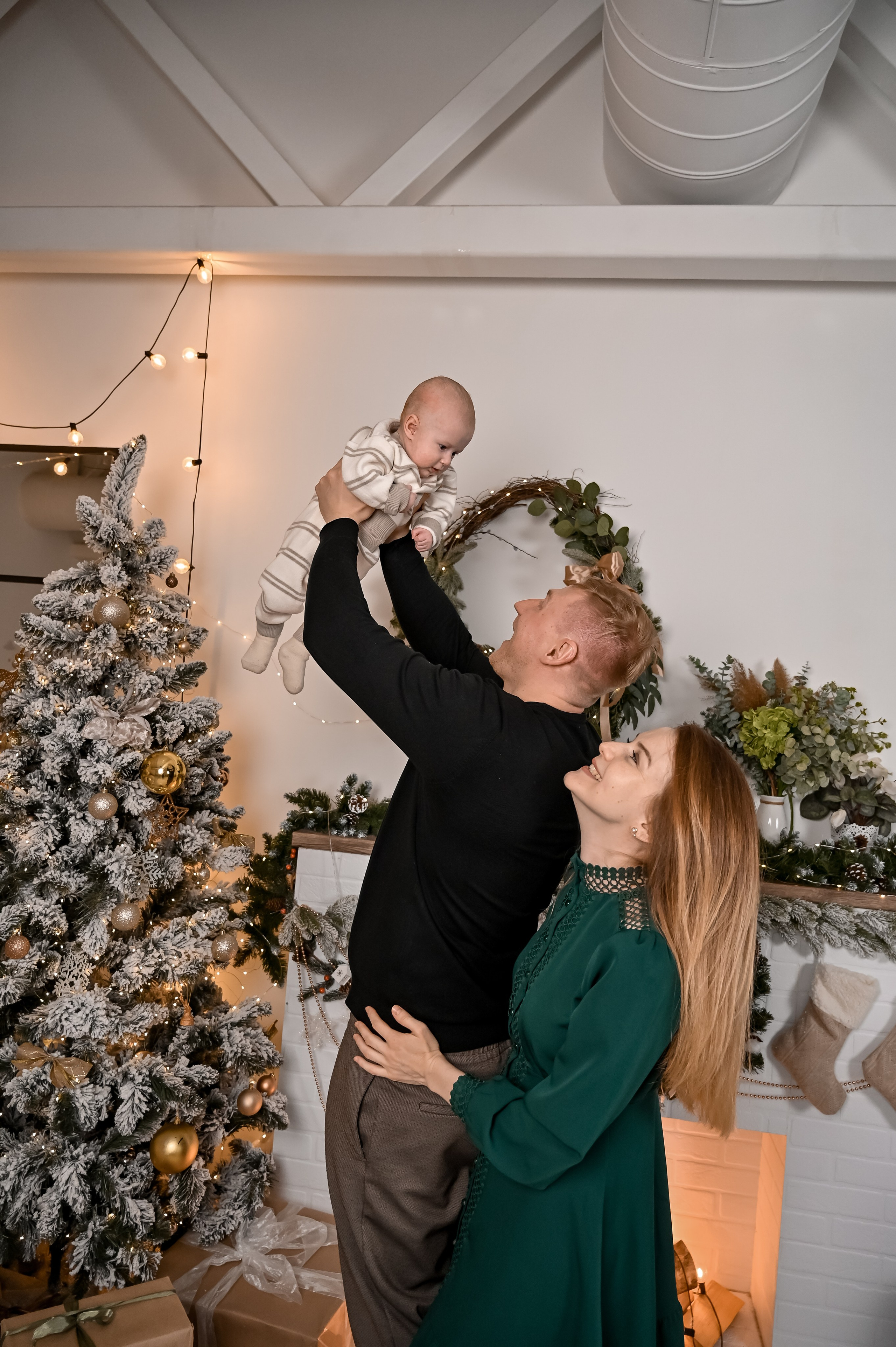 Новогодняя фотосессия в студии. Семейный и свадебный фотограф в г. Уфа Динара