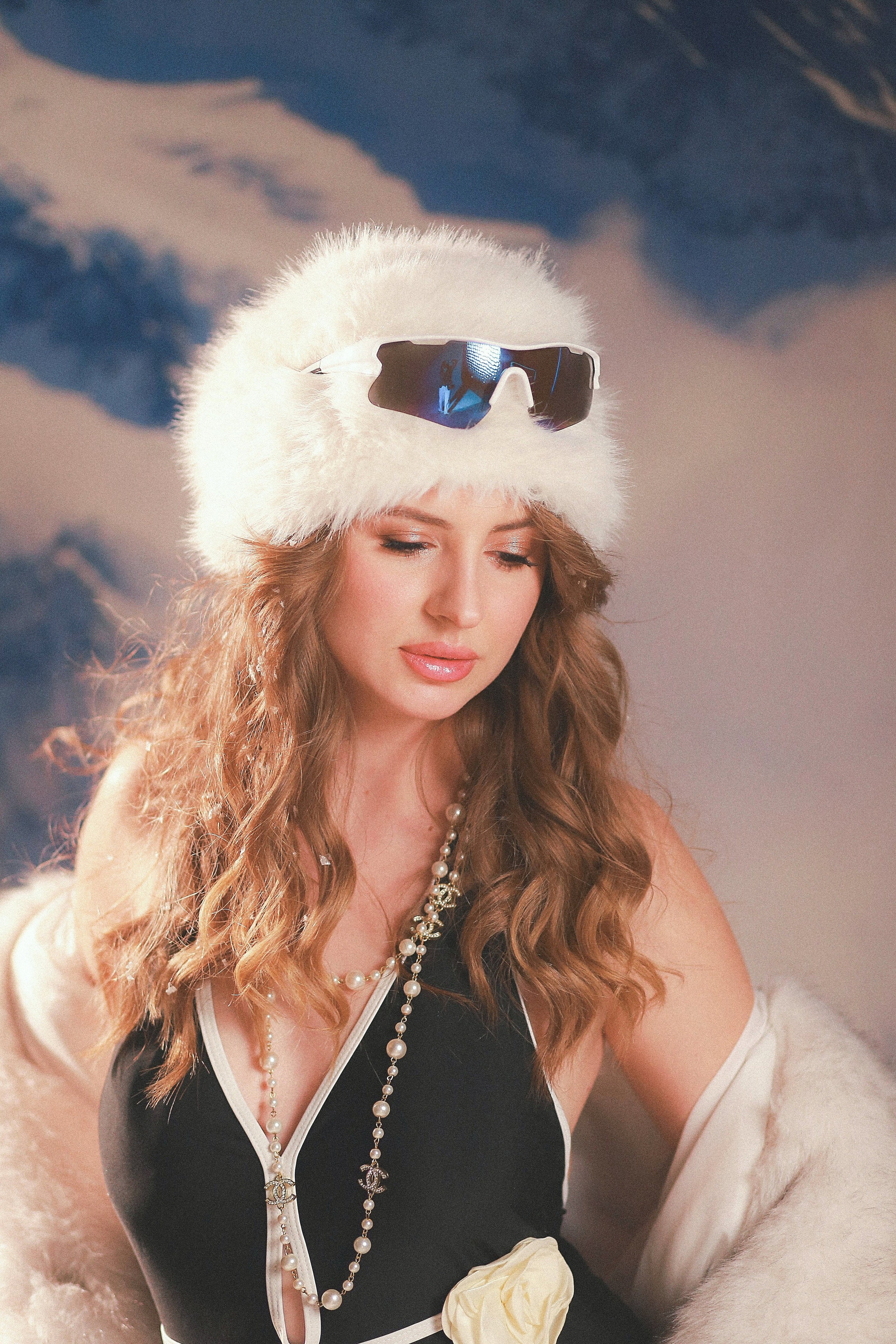 Фотосессия с в студии. Гламурная съемка с лыжами. Иванова Ирина Свадебный и семейный фотограф г. Уфа