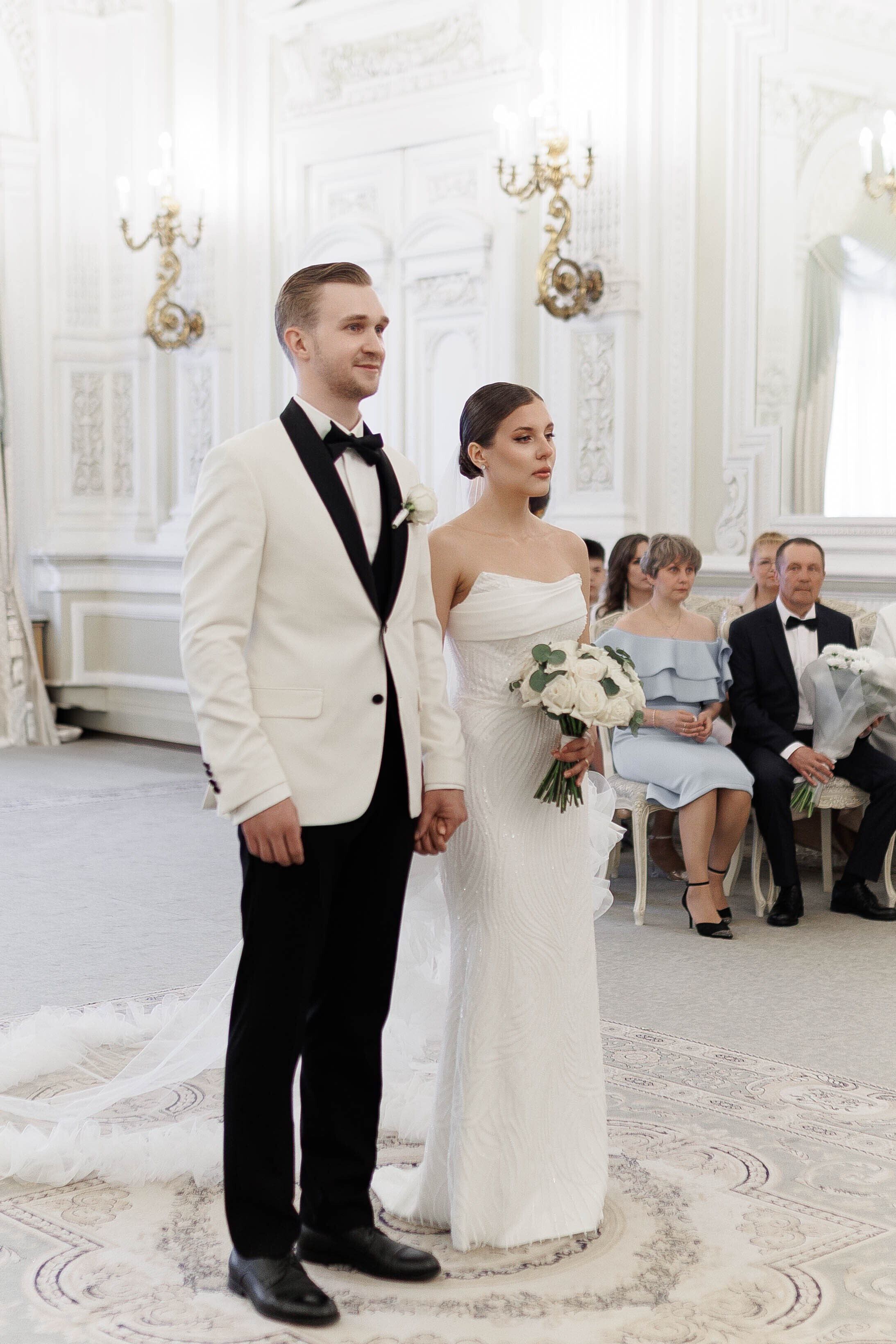 …. Свадебный фотограф в Санкт-Петербурге Александра Чукавина