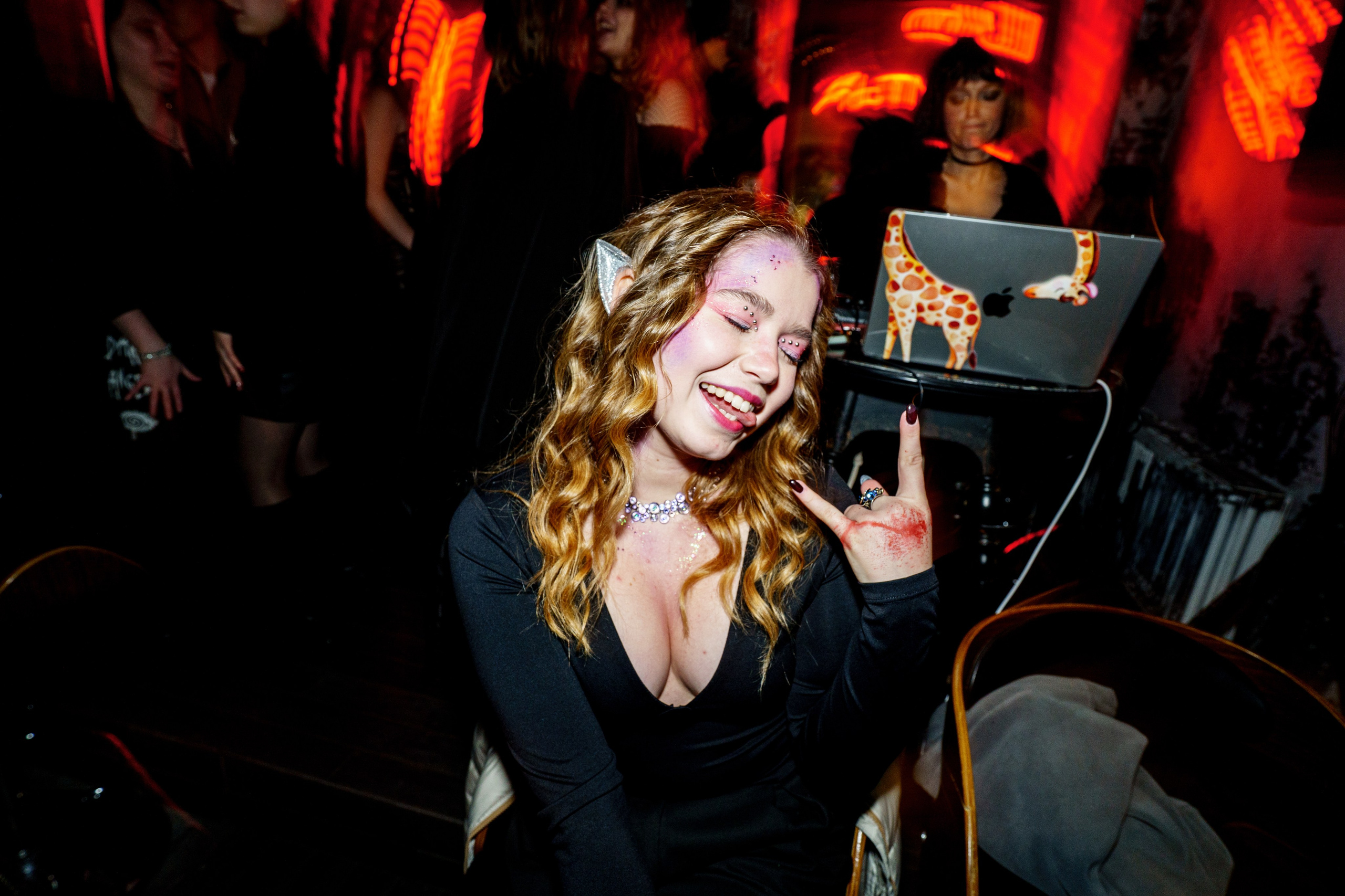Halloween party. Бар разбитых сердец. Концертный и репортажный фотограф в Санкт-Петербурге Слава Пахомов