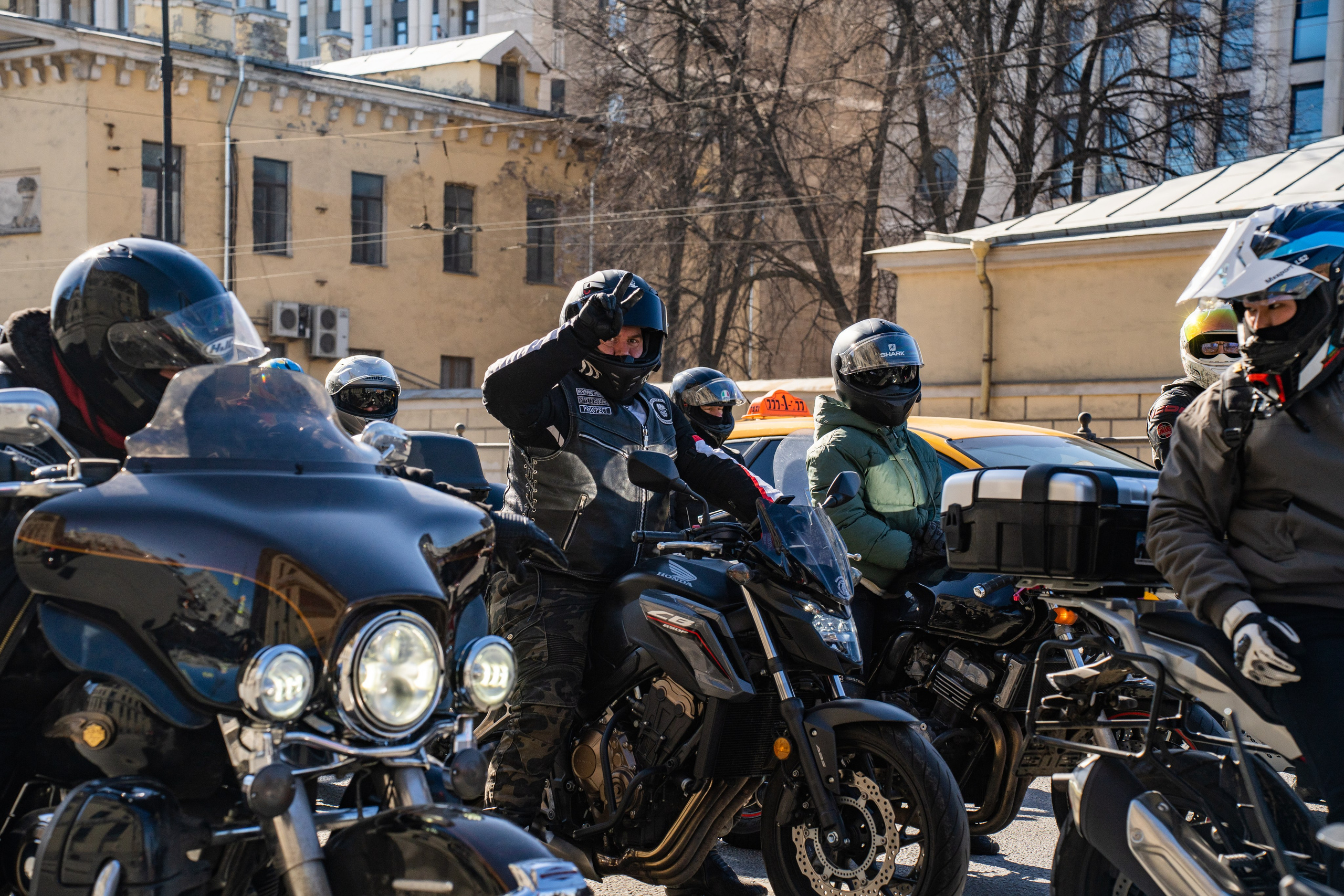 Весенний прохват мотоклуба Normans Riders MC. Концертный и репортажный фотограф в Санкт-Петербурге Слава Пахомов