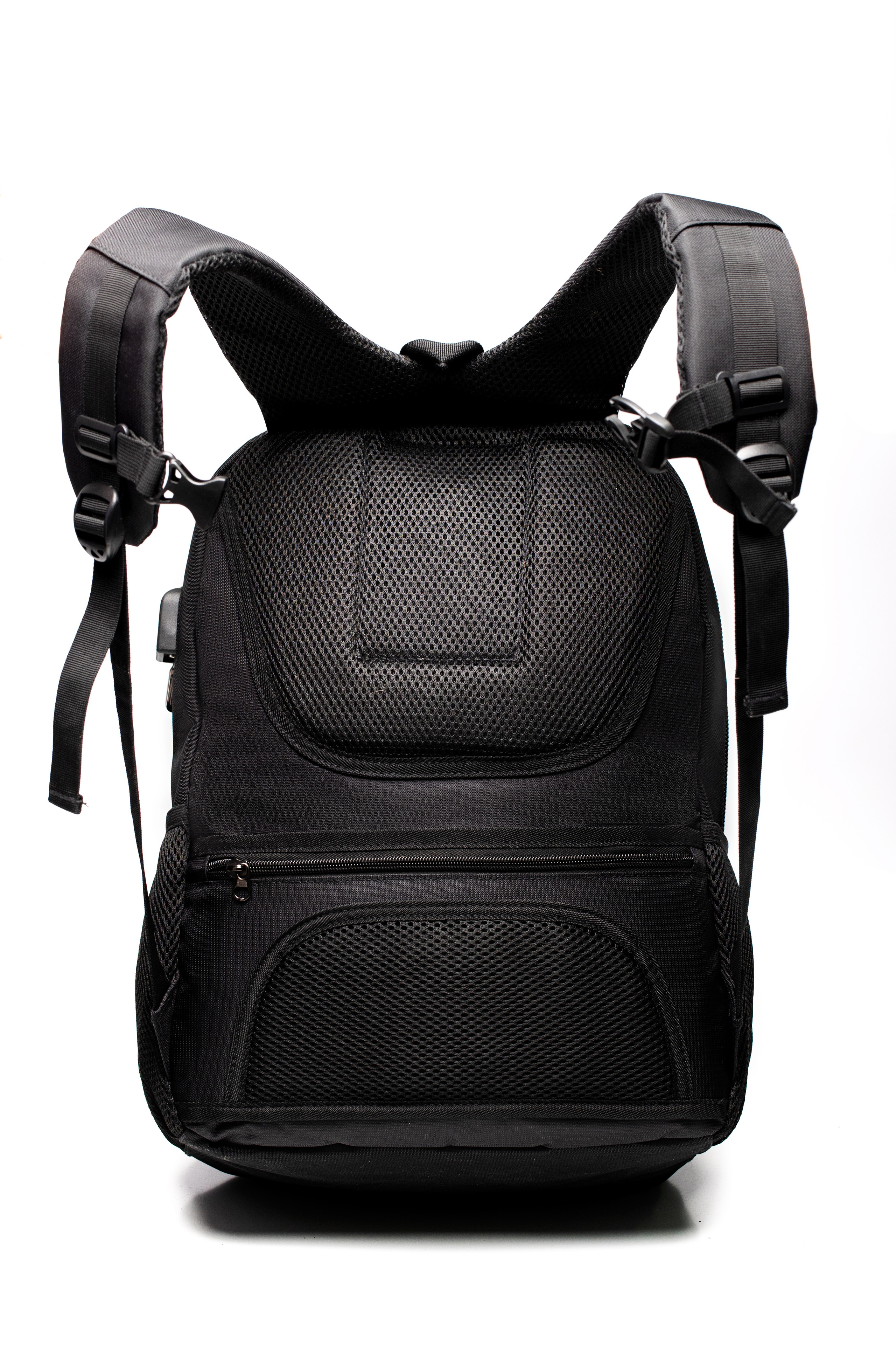 Предметка. Фотограф Михаил Белозеров