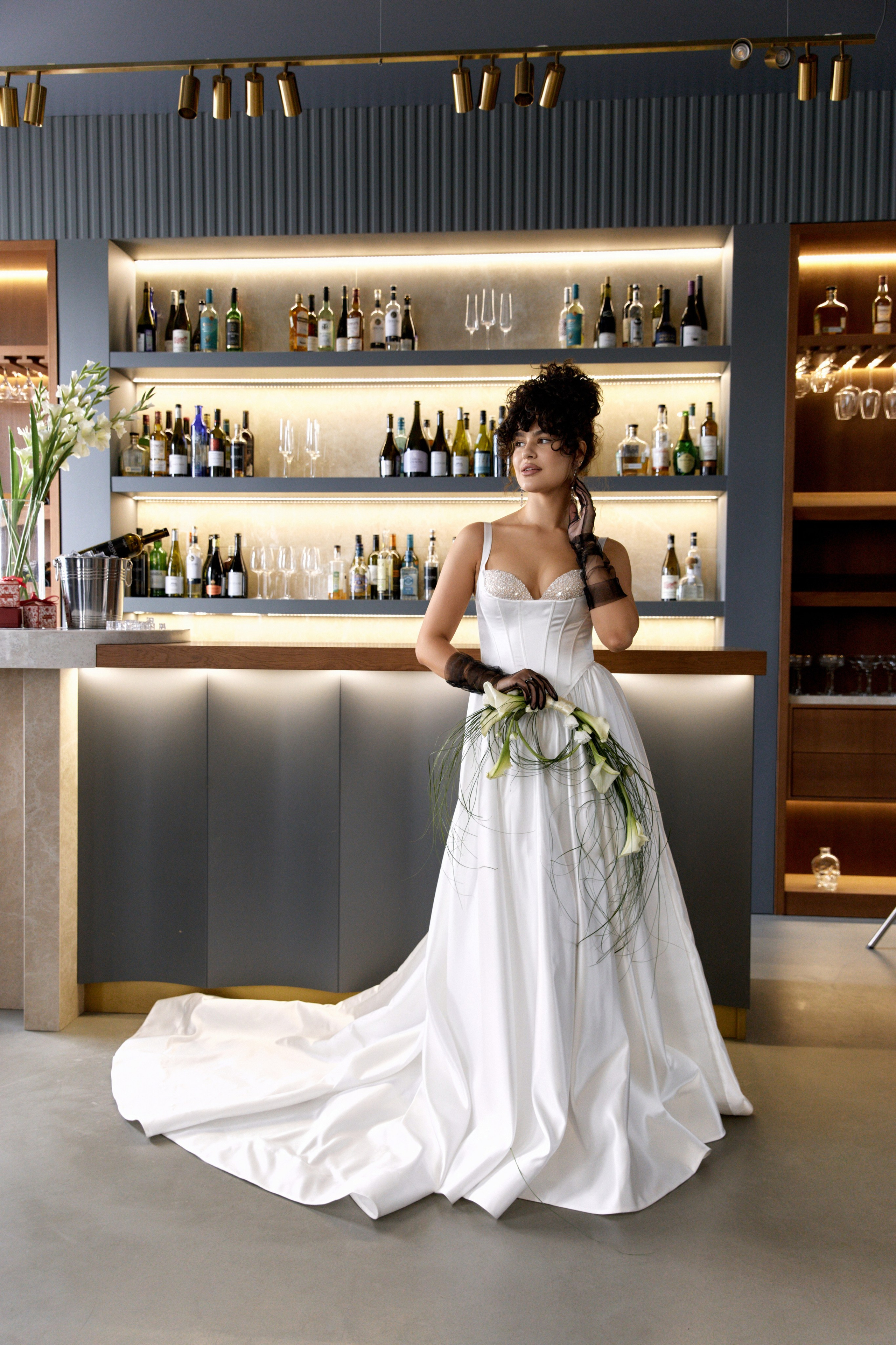 Невеста в корсетном платье в Казани. Фотограф Елена Орешина