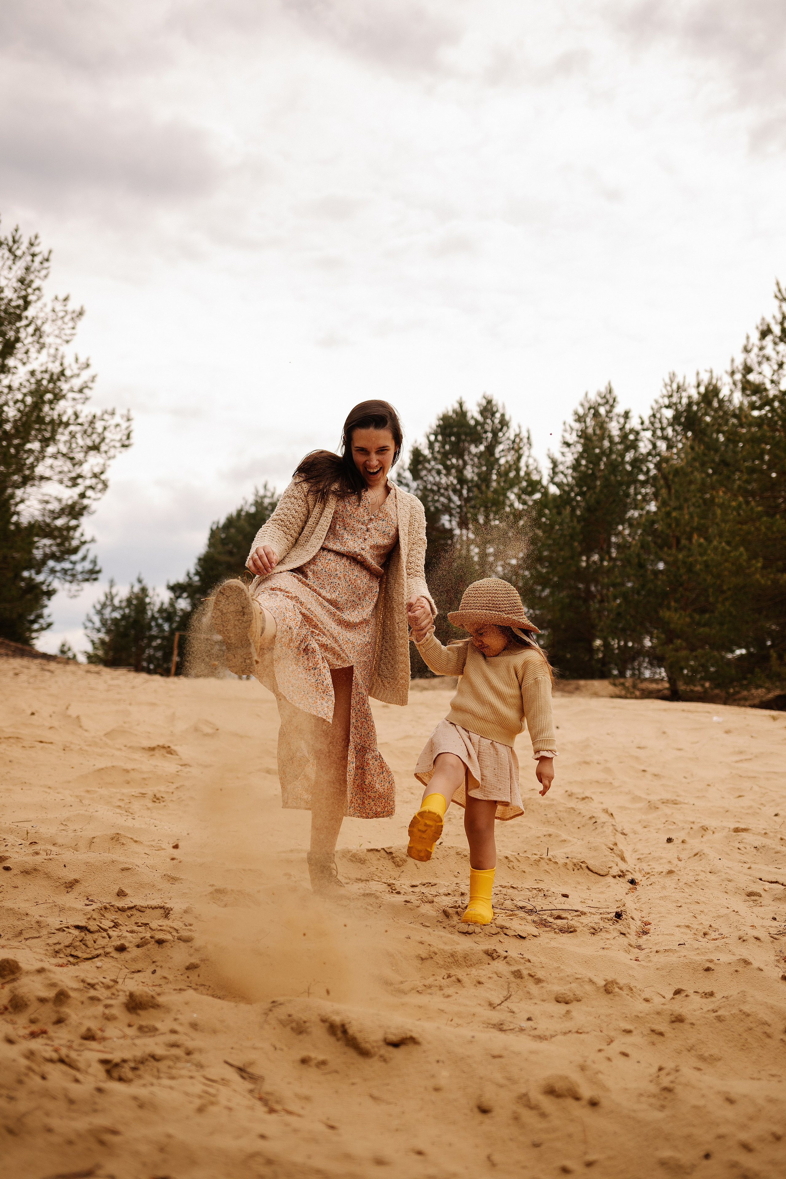 Лес и песок. Семейный фотограф Юлия Клишина