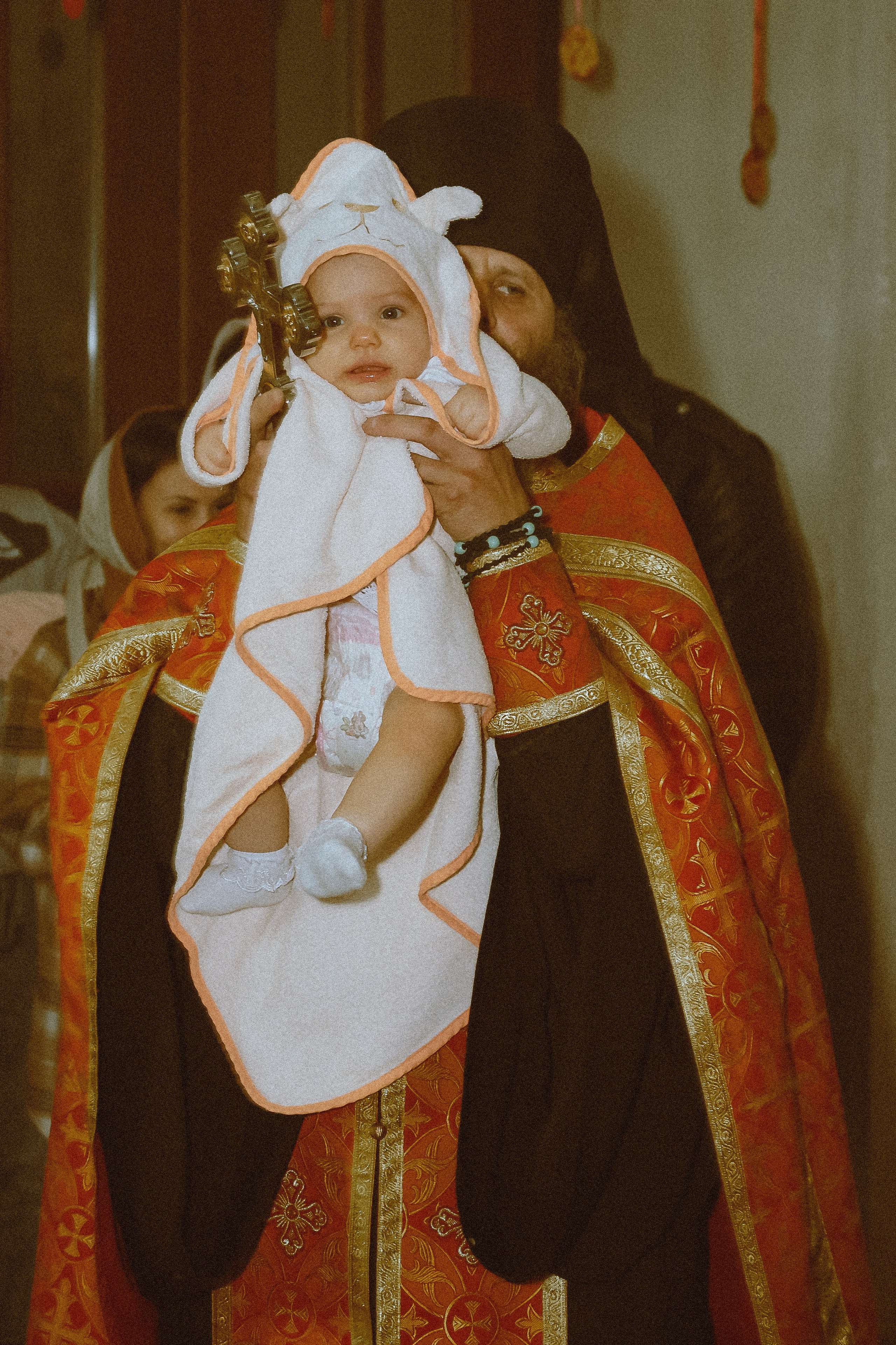 Крещение Ксении в храме Рождества Пресвятой Богородицы д. Щербинино. Фотограф Евгений Егоров