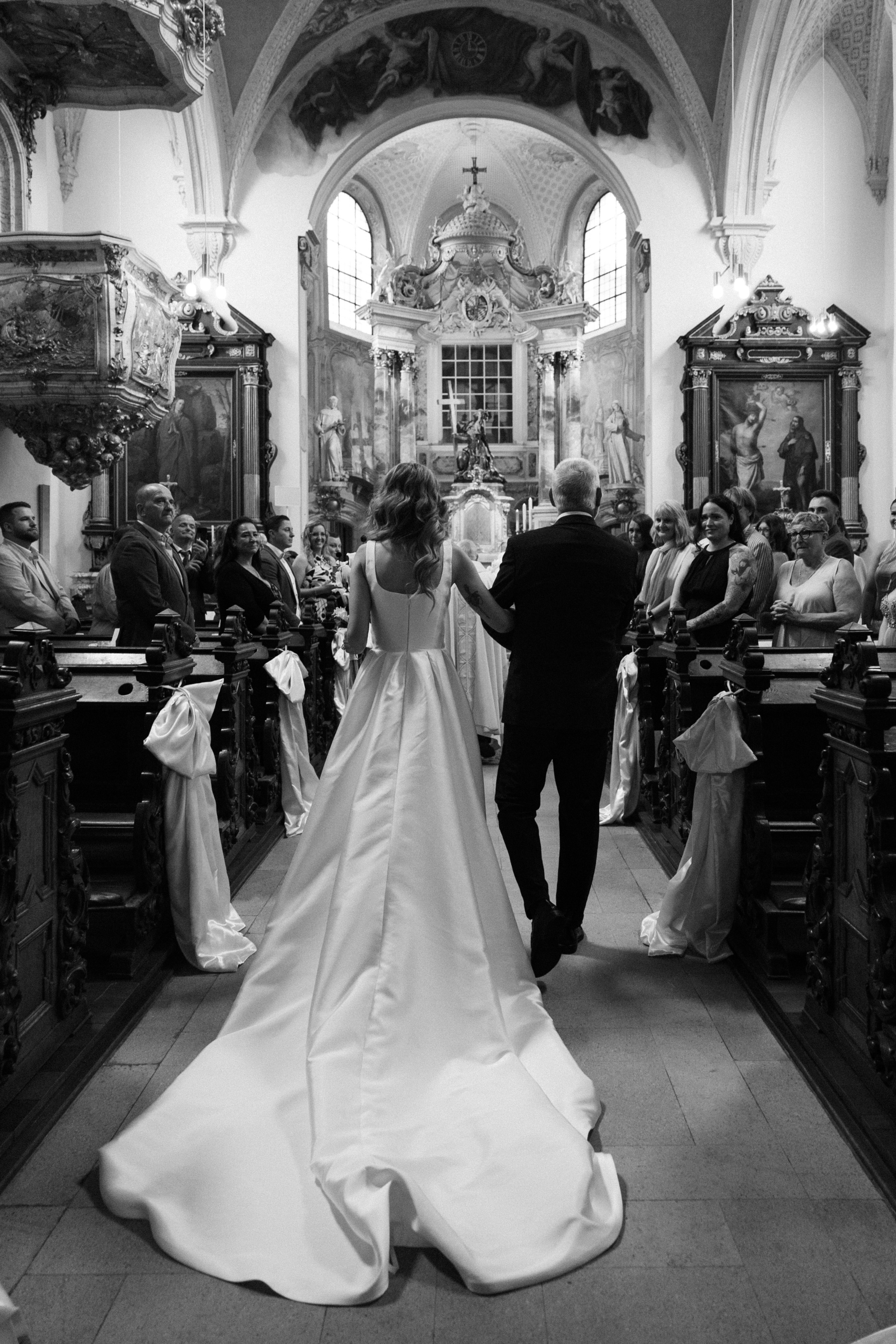 JANINE UND DUSTIN. Galina and Nikita Bykovets, a wedding photographer and videographer duo in Germany