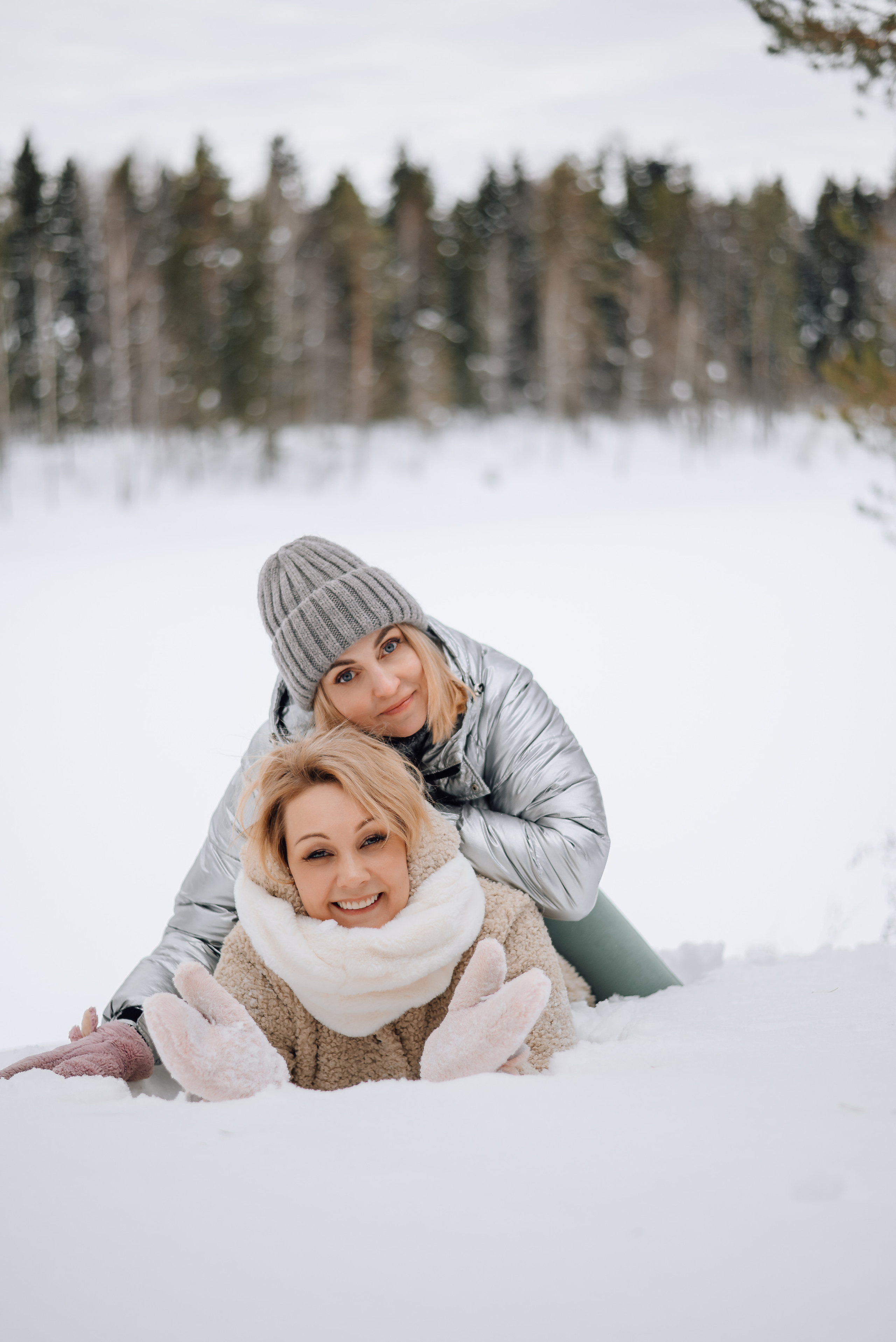 Оля и Юля. Фотограф Полина Вишневецкая г. Барнаул