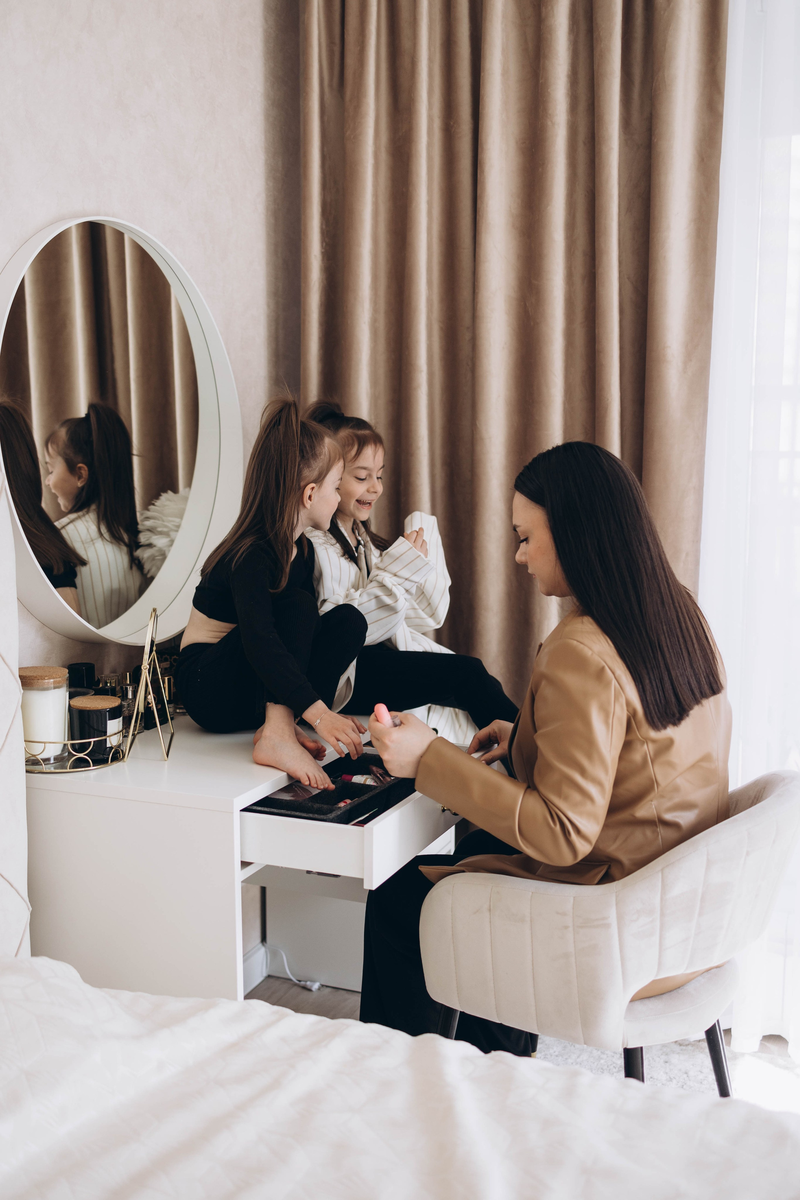 Наталия, Софа и Лиза. Семейный фотограф в Москве Виктория Ястребинская